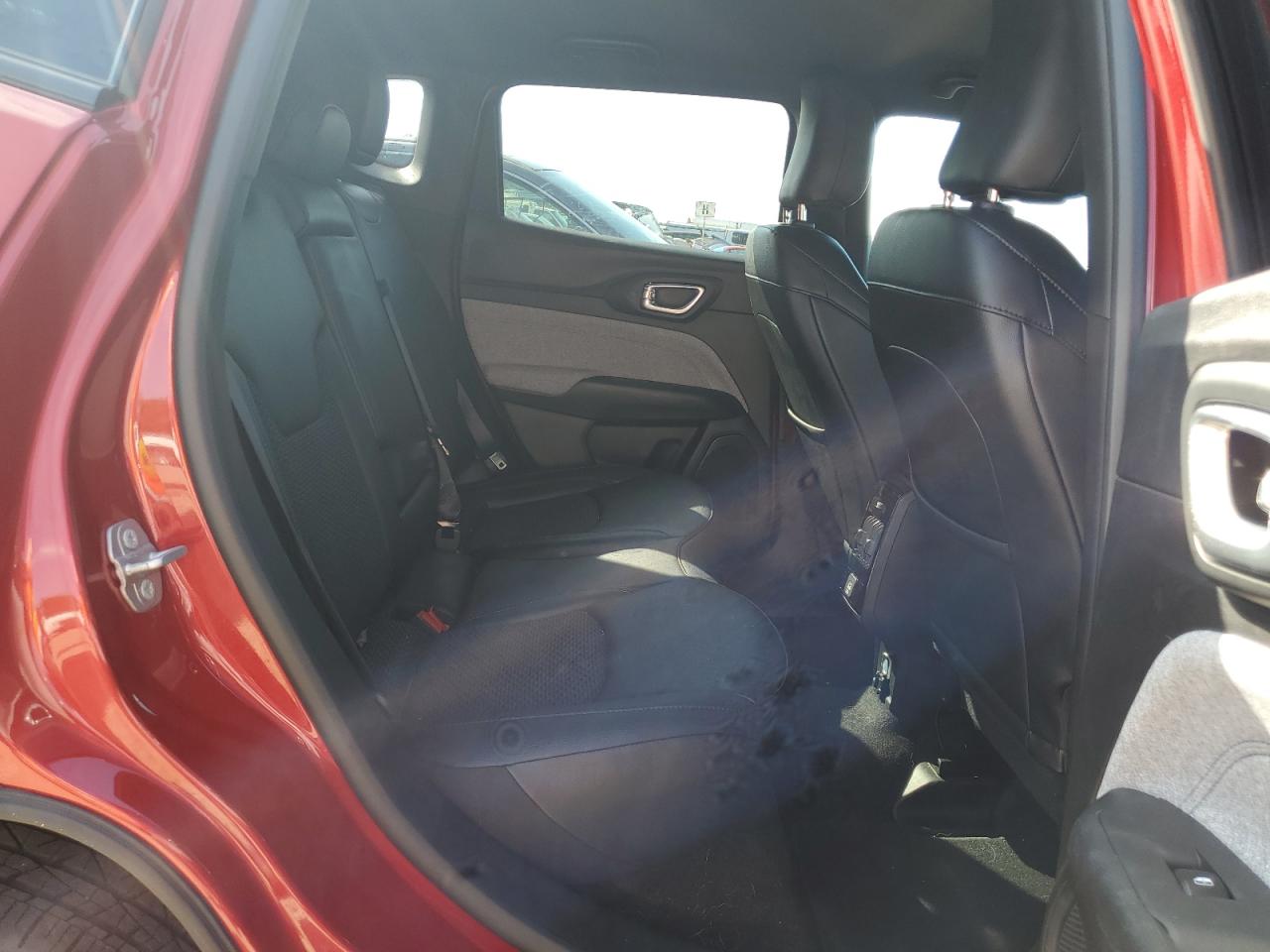 2025 Jeep Compass Latitude VIN: 3C4NJDBN8ST524991 Lot: 85388135