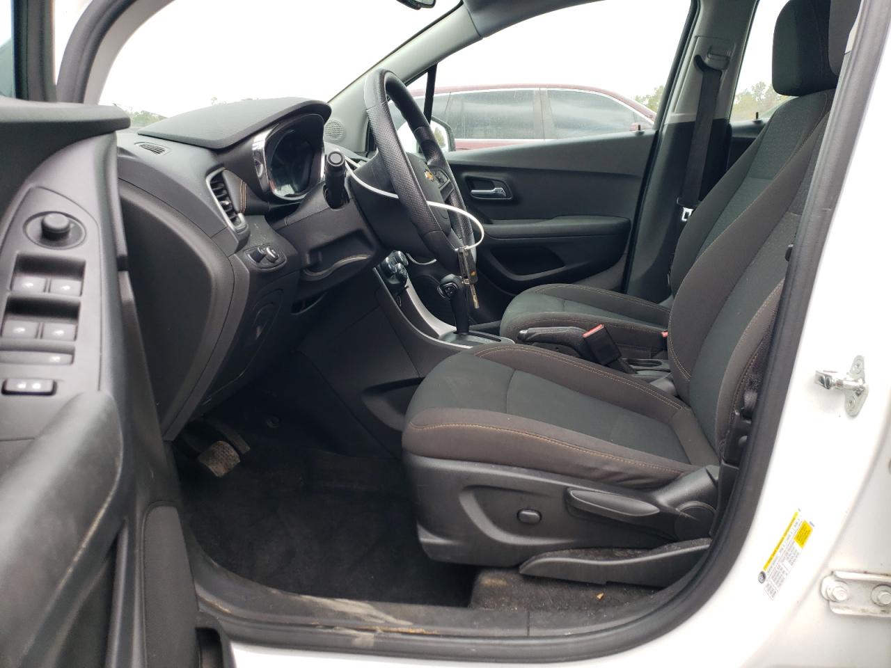 2017 Chevrolet Trax Ls VIN: KL7CJKSB8HB245873 Lot: 86618545