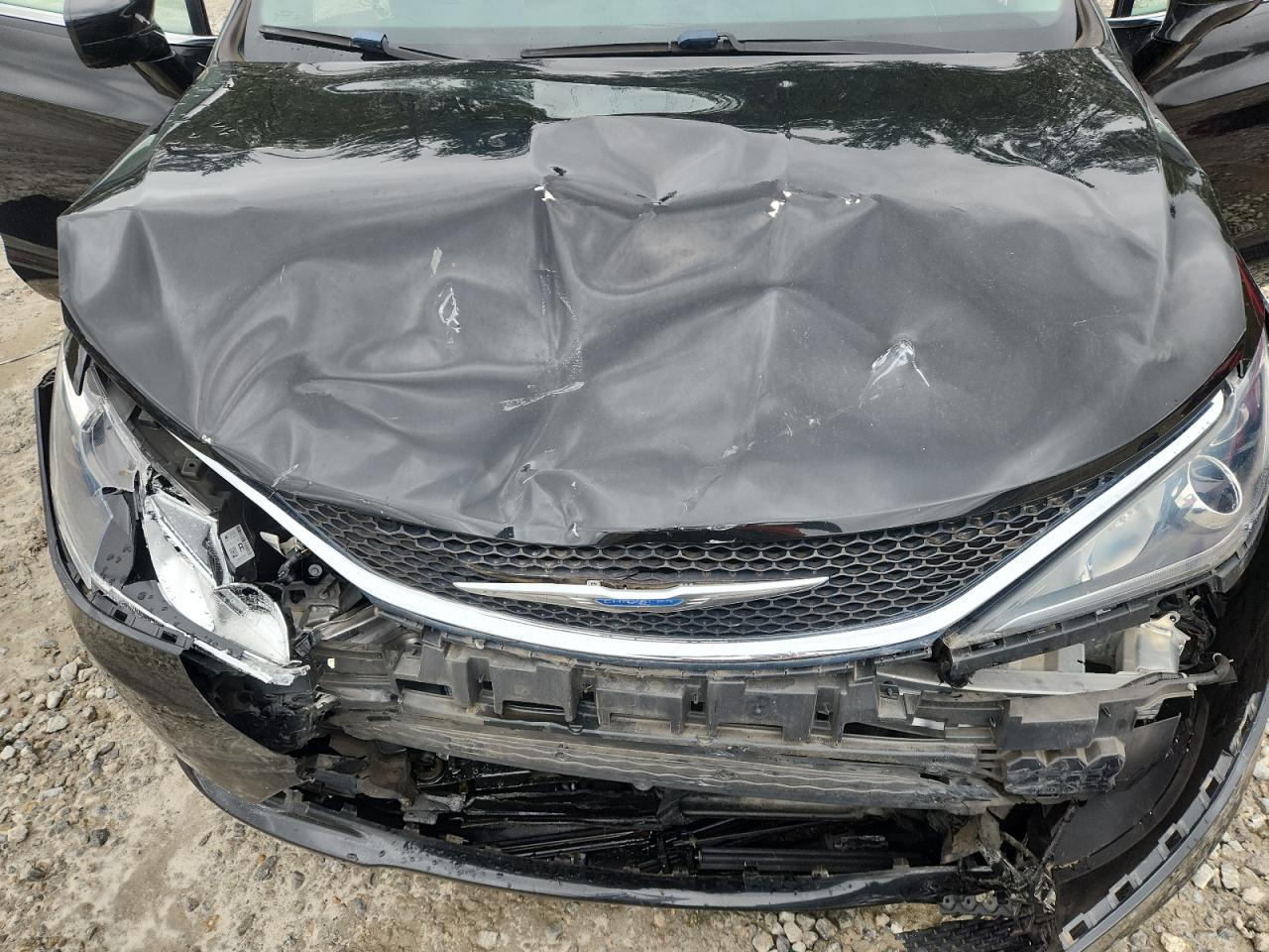 2018 Chrysler Pacifica Touring Plus VIN: 2C4RC1FG5JR261687 Lot: 90788005