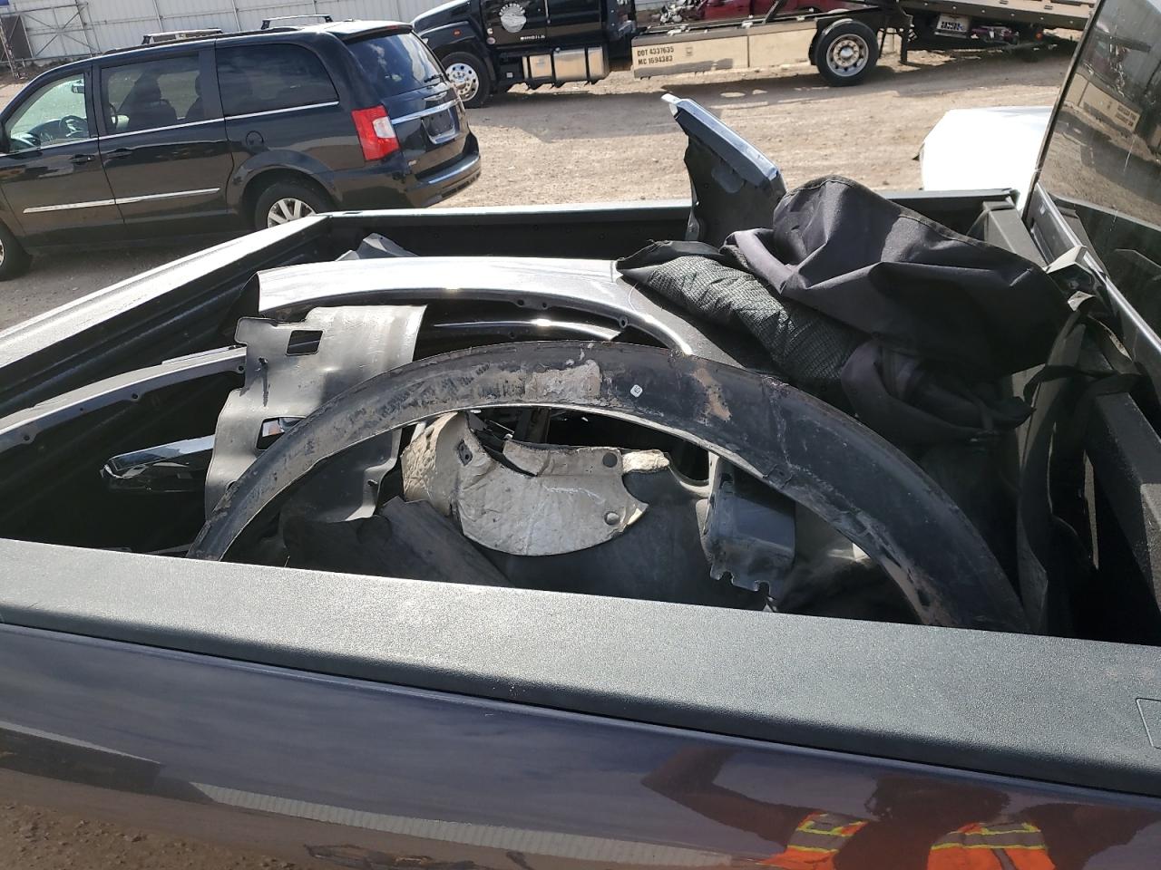 2018 Ram 1500 St VIN: 1C6RR7KT0JS320204 Lot: 86085835