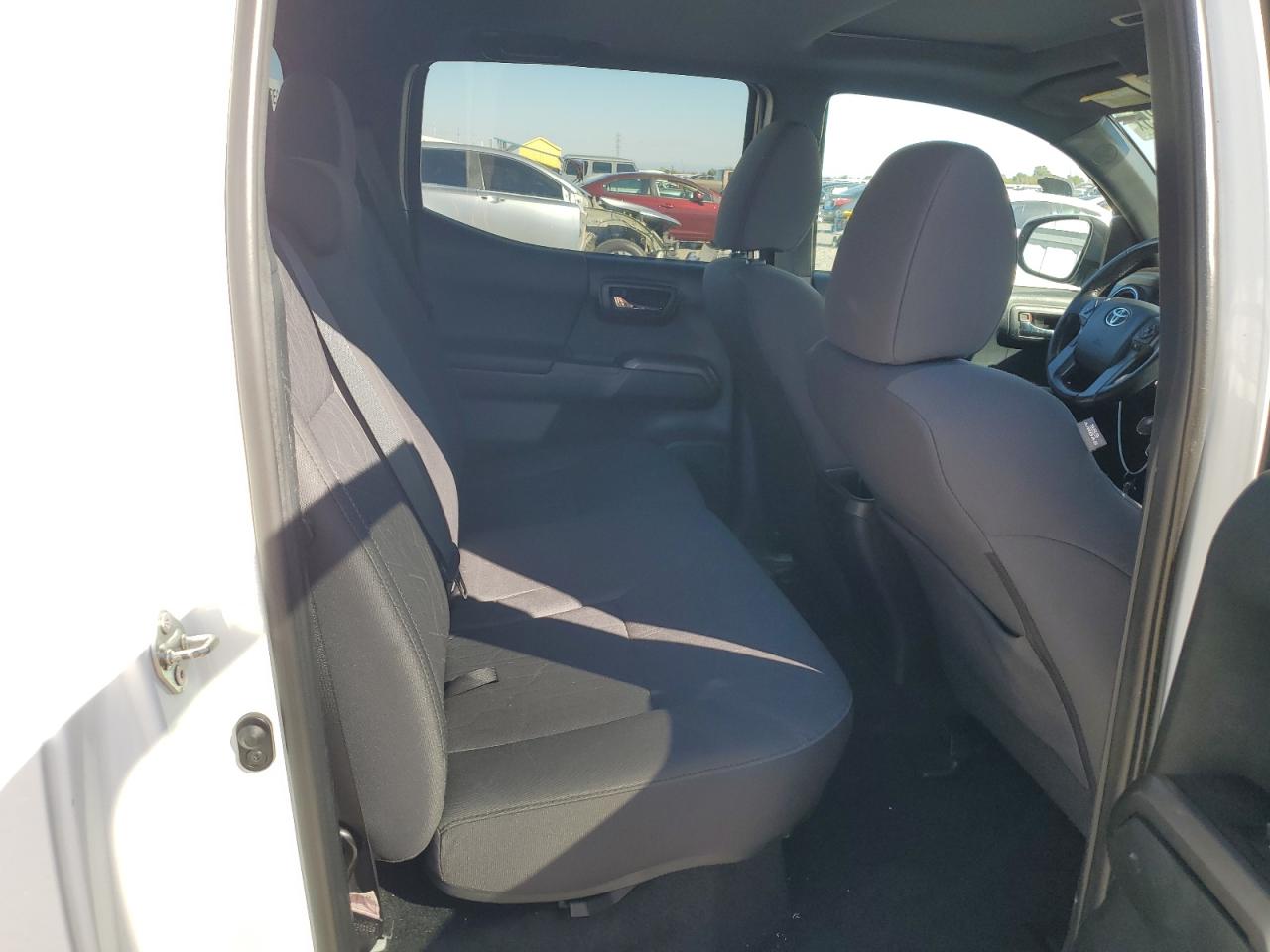 2016 Toyota Tacoma Double Cab VIN: 3TMDZ5BN6GM007815 Lot: 85360485