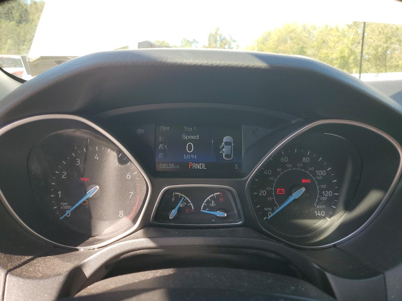 2017 Ford Focus Se VIN: 1FADP3K23HL346895 Lot: 85887635