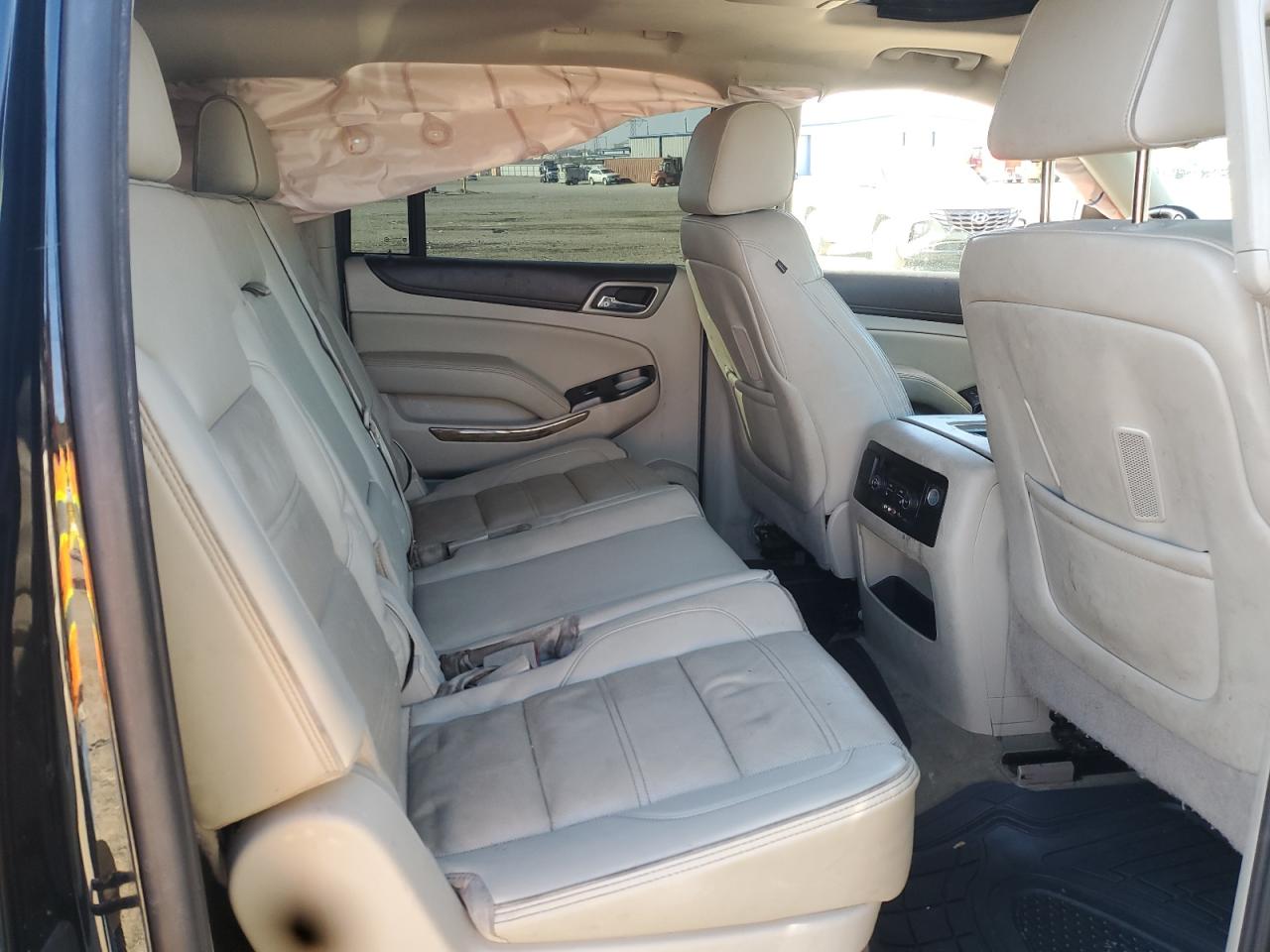 2016 GMC Yukon Xl Denali VIN: 1GKS2HKJ5GR321632 Lot: 90835395