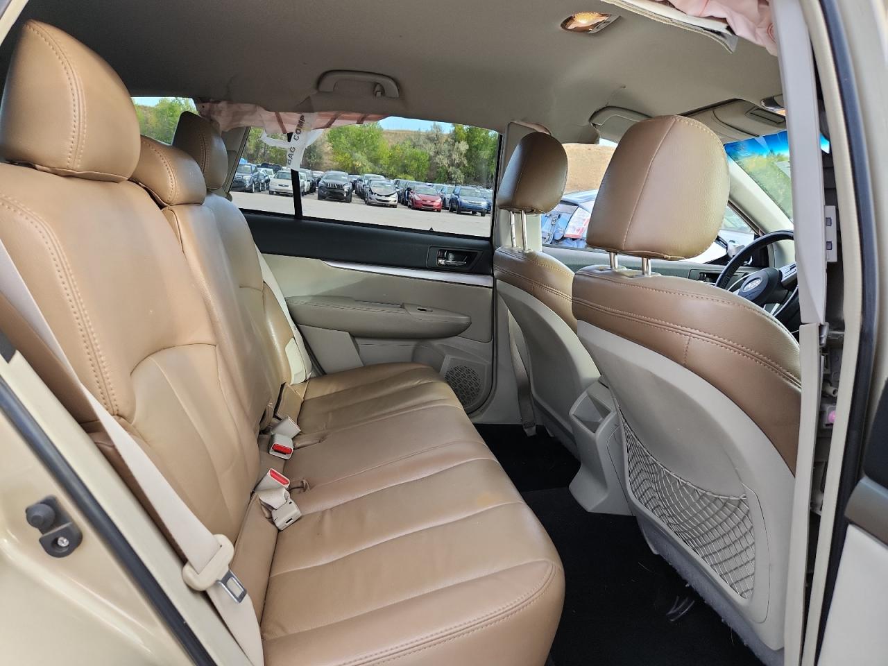 2010 Subaru Outback 2.5I Premium VIN: 4S4BRCFC1A3320800 Lot: 84300075