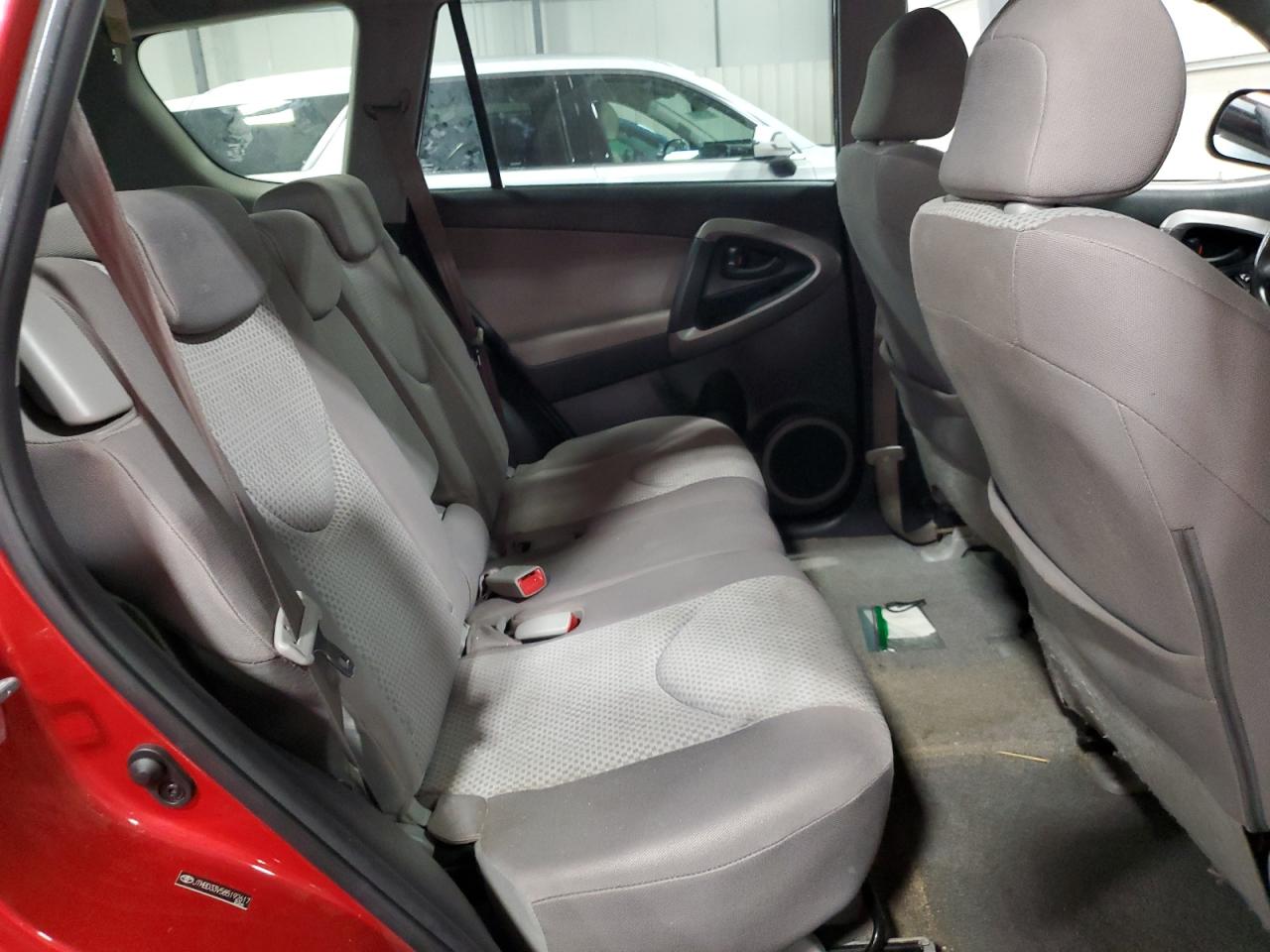 2008 Toyota Rav4 VIN: JTMBD33V585192617 Lot: 84209515