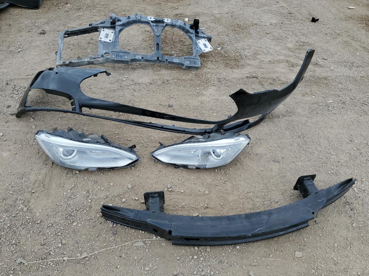 2014 Tesla Model S VIN: 5YJSA1S13EFP64841 Lot: 87273305