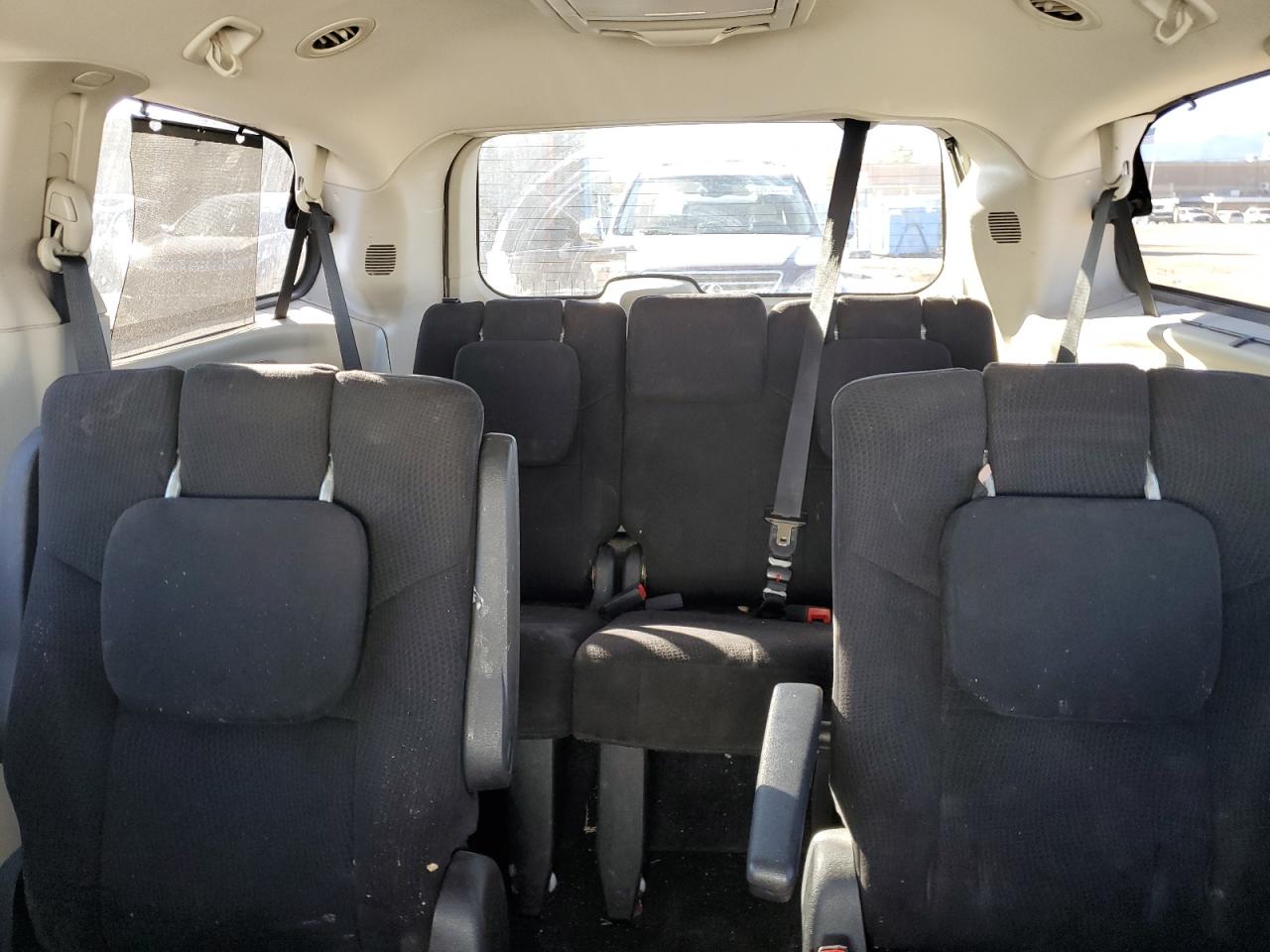 2011 Chrysler Town & Country Touring VIN: 2A4RR5DGXBR677271 Lot: 90100155