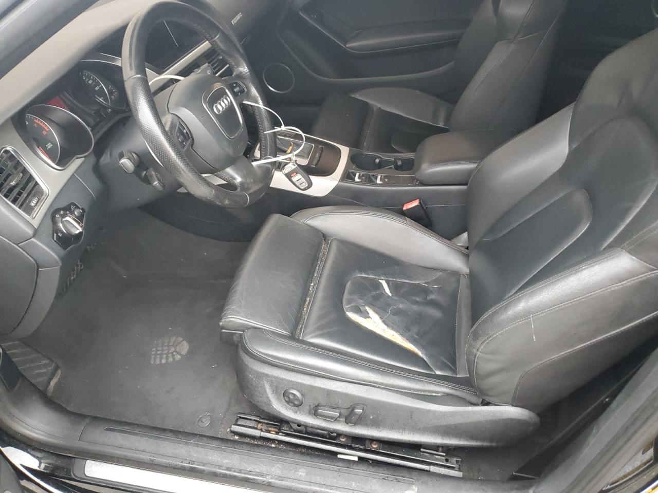 2010 Audi A5 Premium Plus VIN: WAULFAFH6AN022858 Lot: 90490025