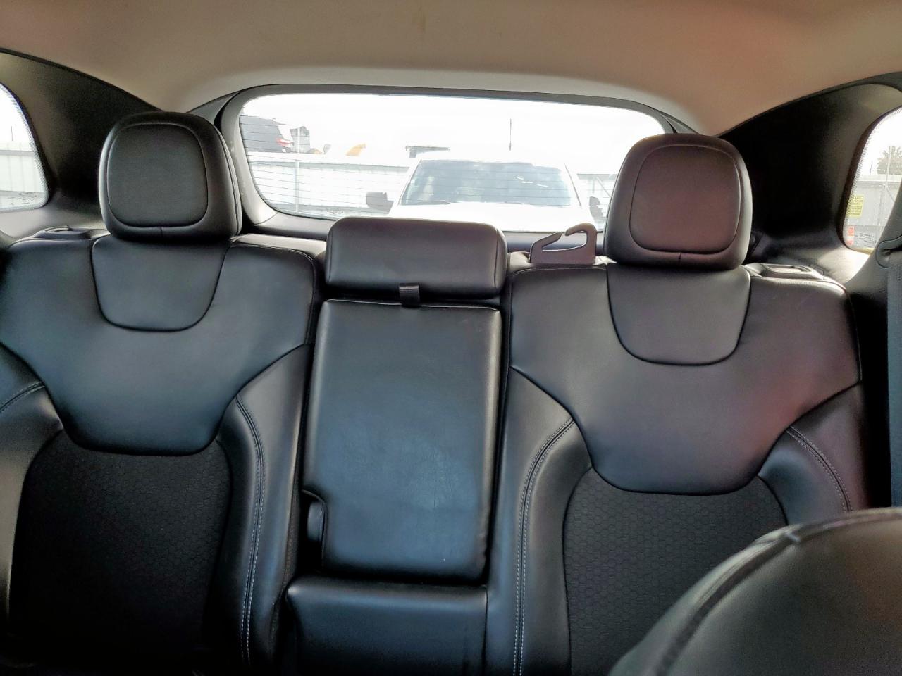 2020 Jeep Cherokee Latitude Plus VIN: 1C4PJLLB0LD557143 Lot: 86817255