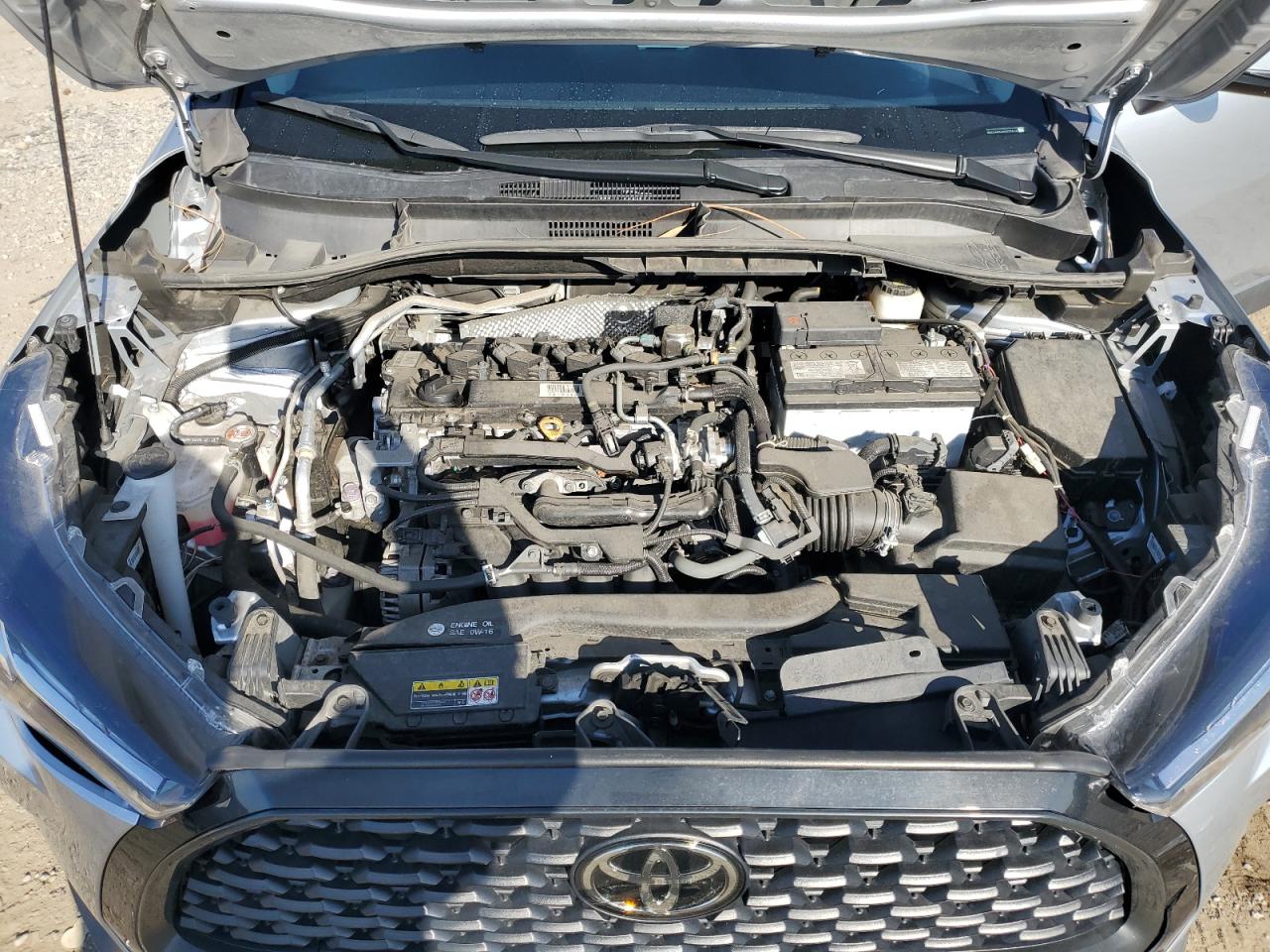 2022 Toyota Corolla Cross Le VIN: 7MUCAABG4NV025648 Lot: 84296755