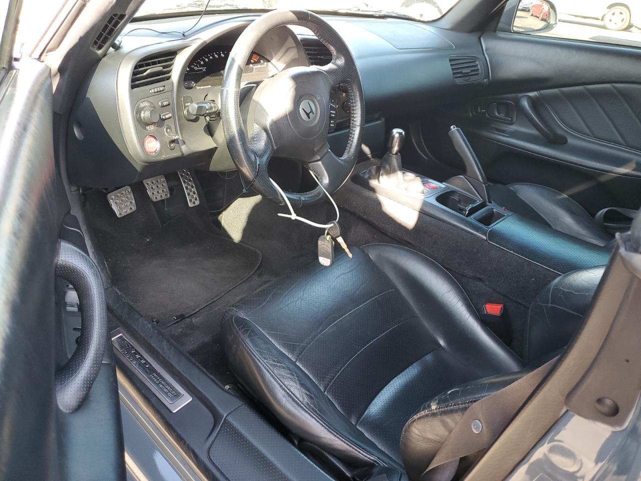 2001 Honda S2000 VIN: JHMAP11411T005682 Lot: 89556855