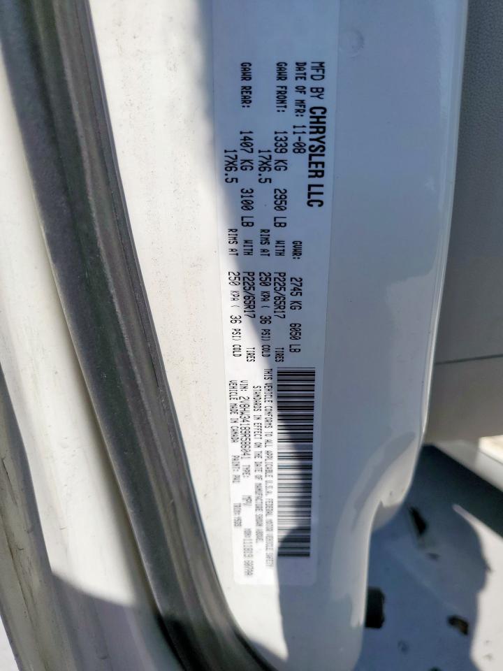 2009 Volkswagen Routan Se VIN: 2V8HW34189R586041 Lot: 82007705