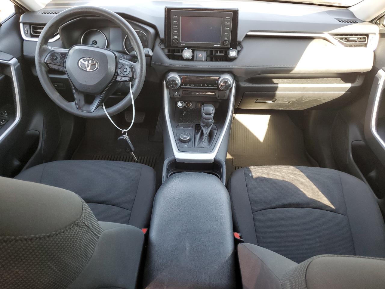 2021 Toyota Rav4 Le VIN: 4T3LWRFV8MU022266 Lot: 84532395