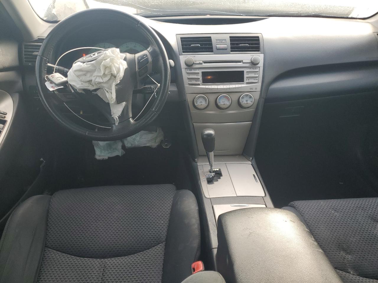 2010 Toyota Camry Base VIN: 4T1BF3EK2AU556237 Lot: 85526015