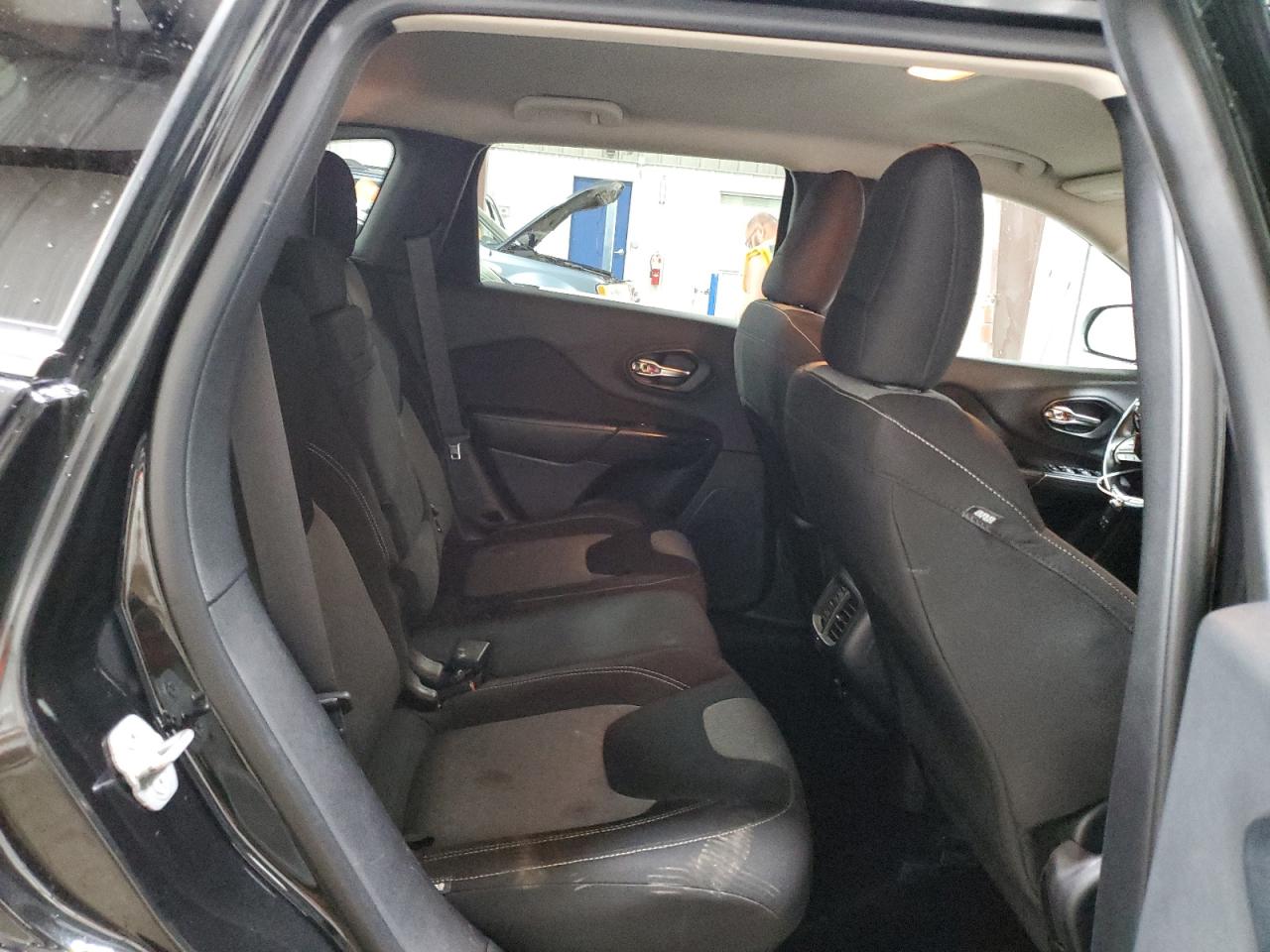 2014 Jeep Cherokee Latitude VIN: 1C4PJMCS9EW152329 Lot: 89442385