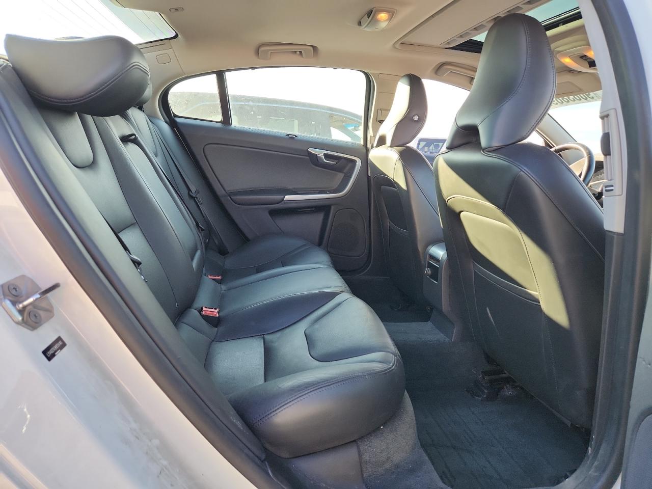 2017 Volvo S60 Premier VIN: LYV402TK9HB154148 Lot: 90638695