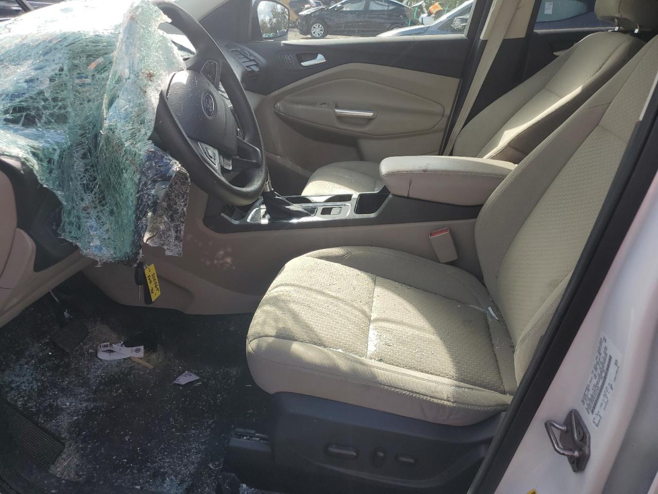 2017 Ford Escape Se VIN: 1FMCU0GD5HUC37450 Lot: 89442225