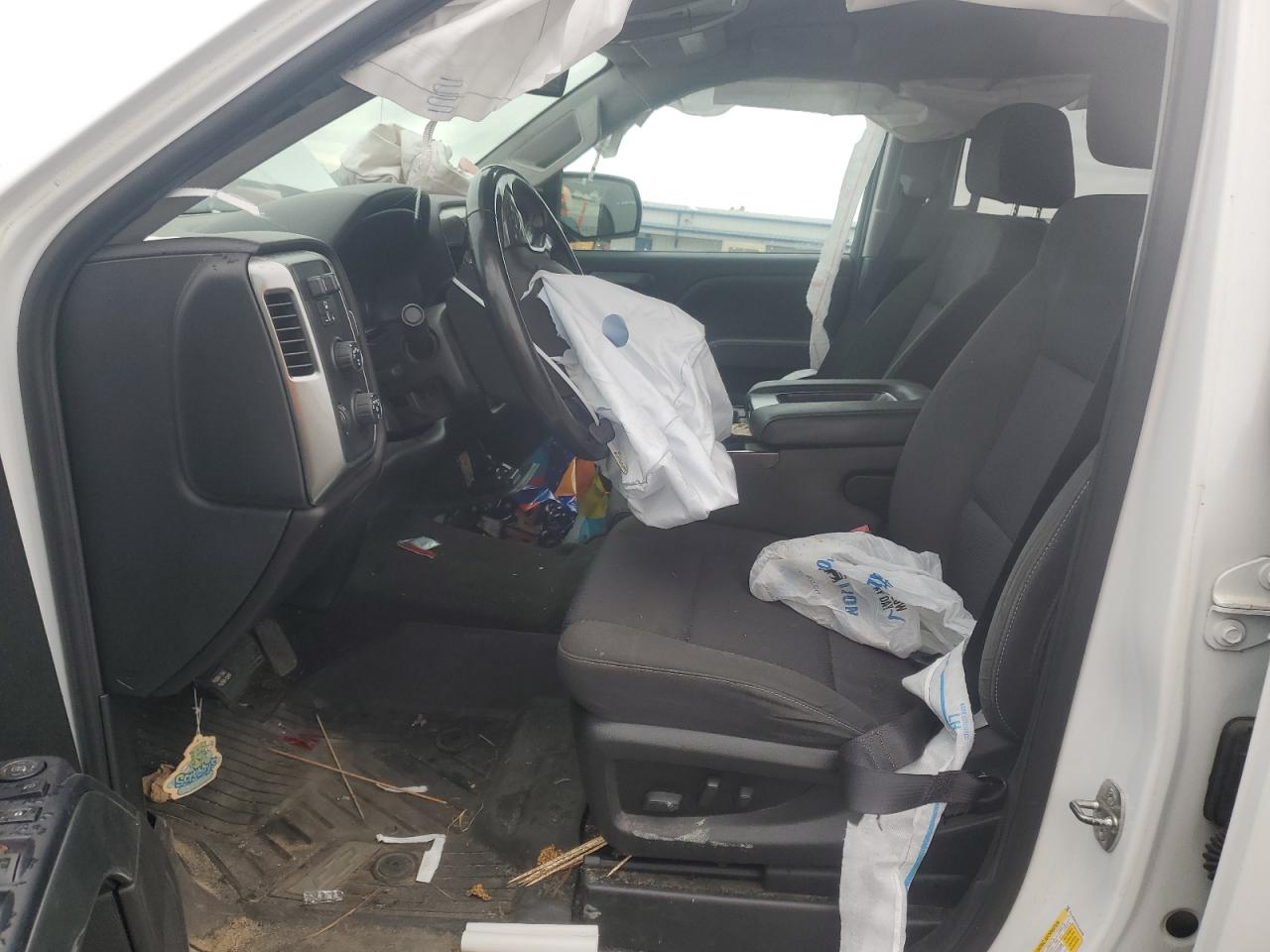 2018 Chevrolet Silverado K1500 Lt VIN: 2GCVKREC5J1104206 Lot: 82701045