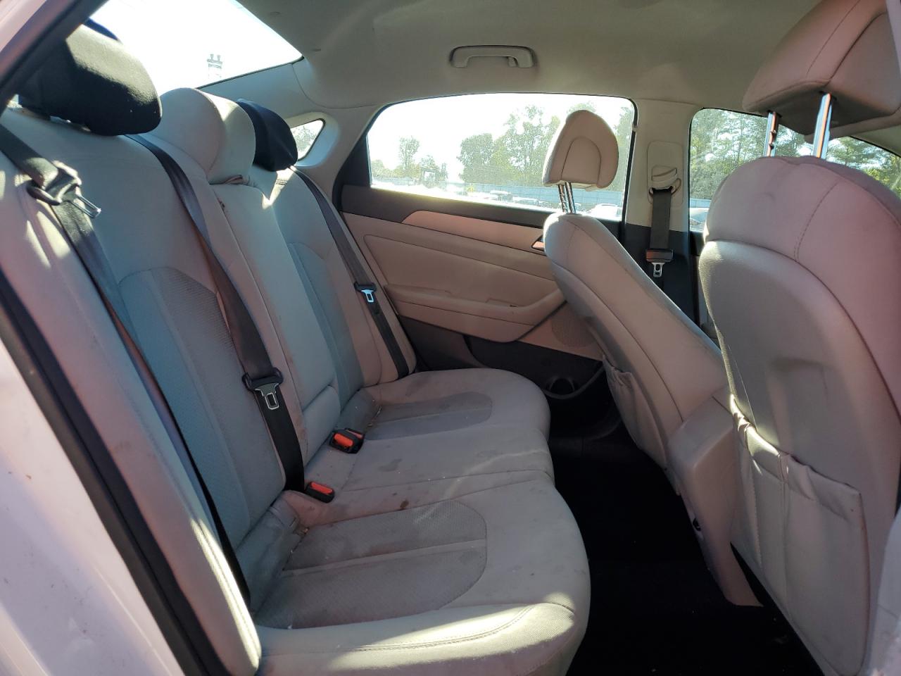 2015 Hyundai Sonata Se VIN: 5NPE24AF2FH176134 Lot: 82365125