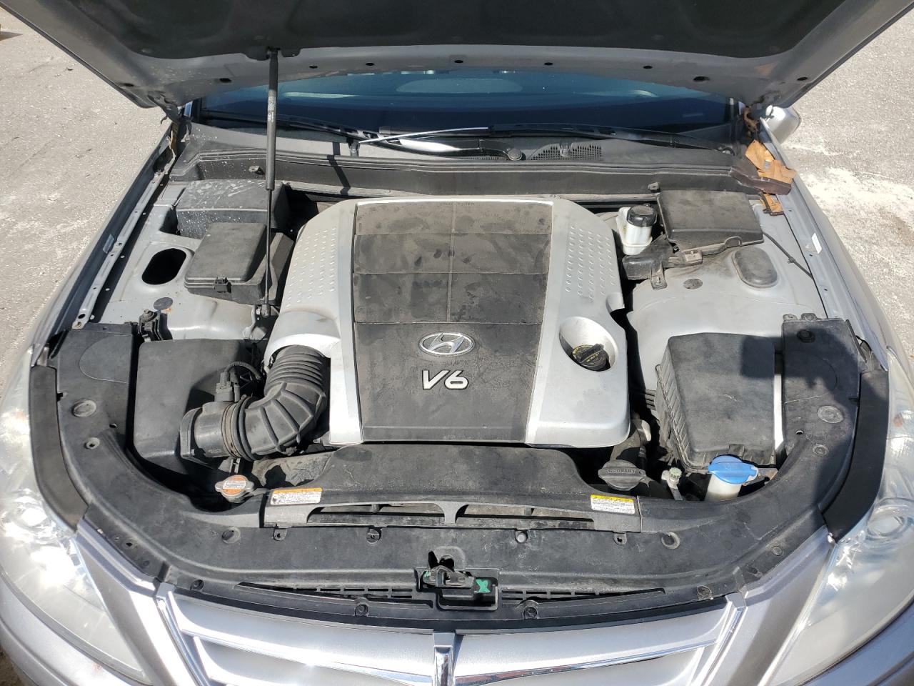 2009 Hyundai Genesis 3.8L VIN: KMHGC46EX9U051183 Lot: 85420675