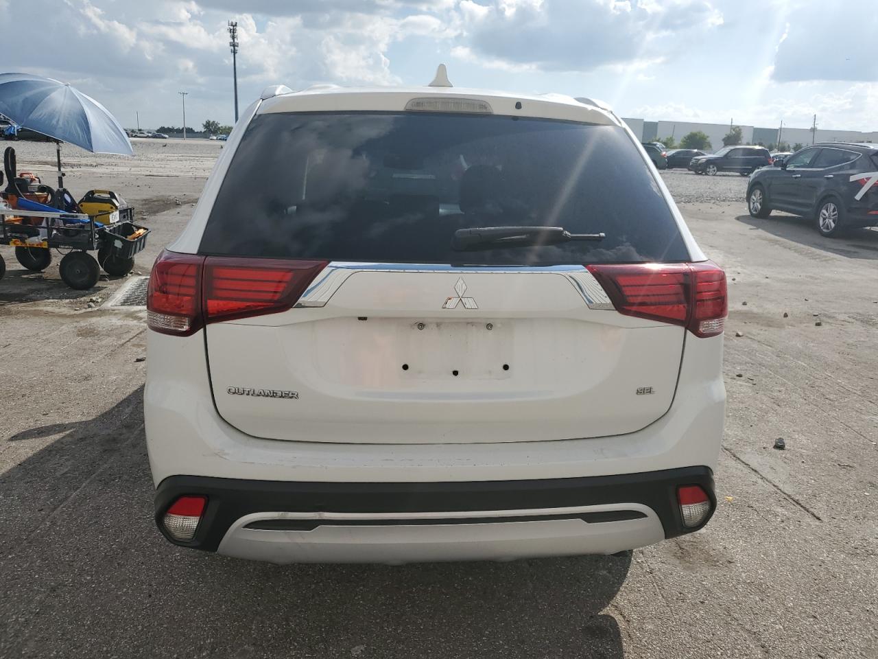 2020 Mitsubishi Outlander Se VIN: JA4AD3A34LZ045567 Lot: 84946465
