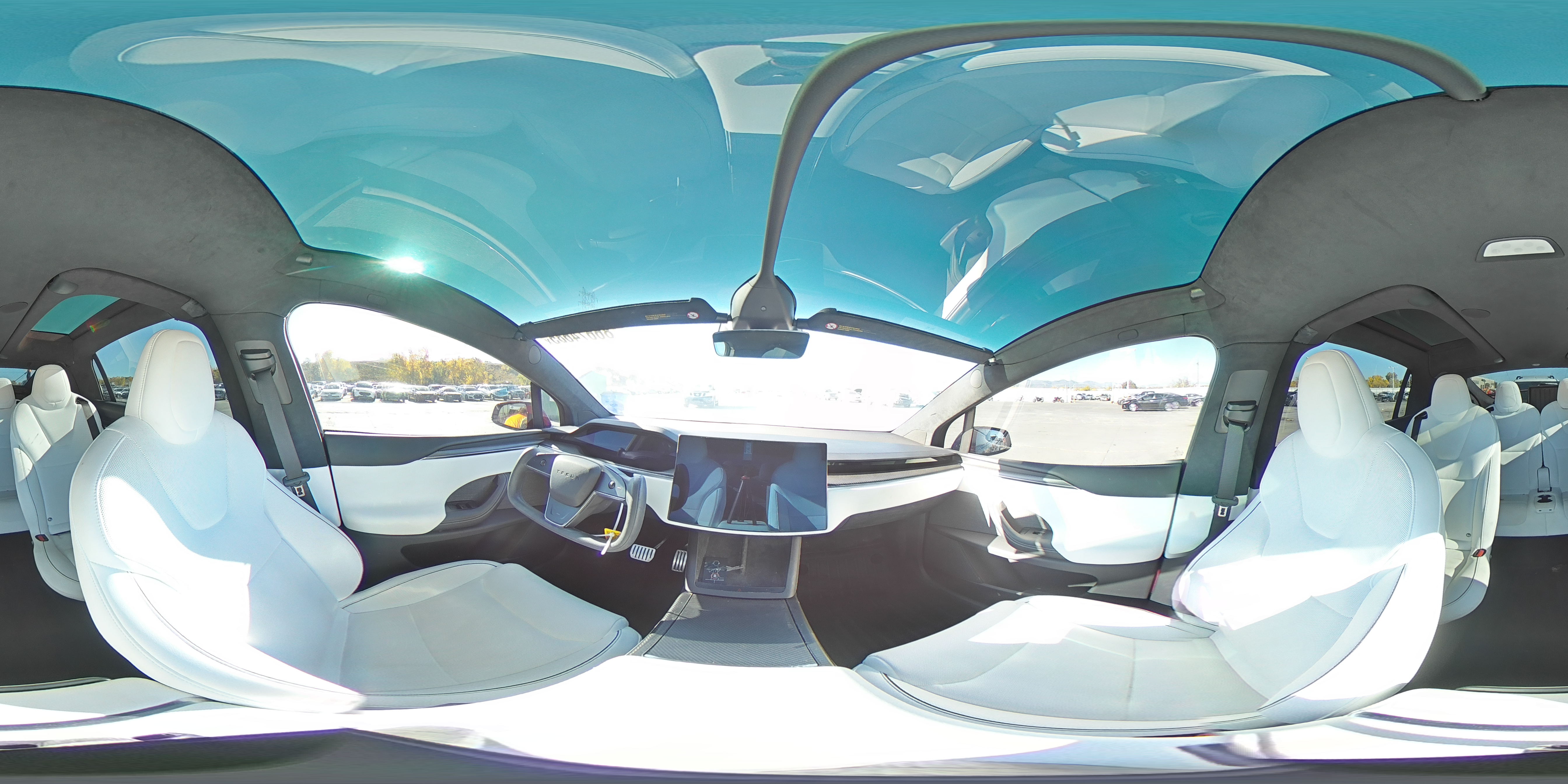 2024 Tesla Model X VIN: 7SAXCBE60RF439439 Lot: 86674685