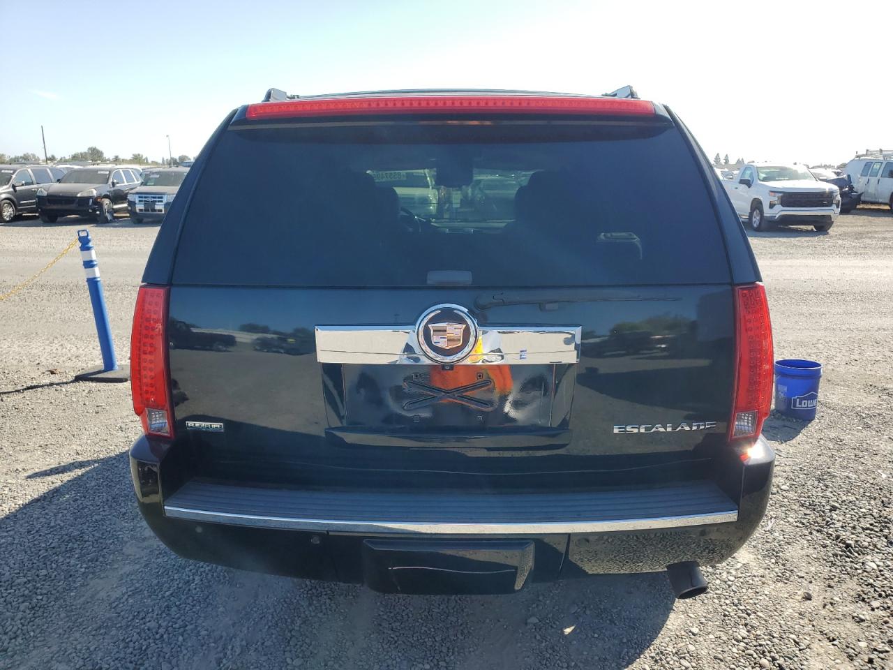 2011 Cadillac Escalade Premium VIN: 1GYS4CEFXBR381814 Lot: 85574955