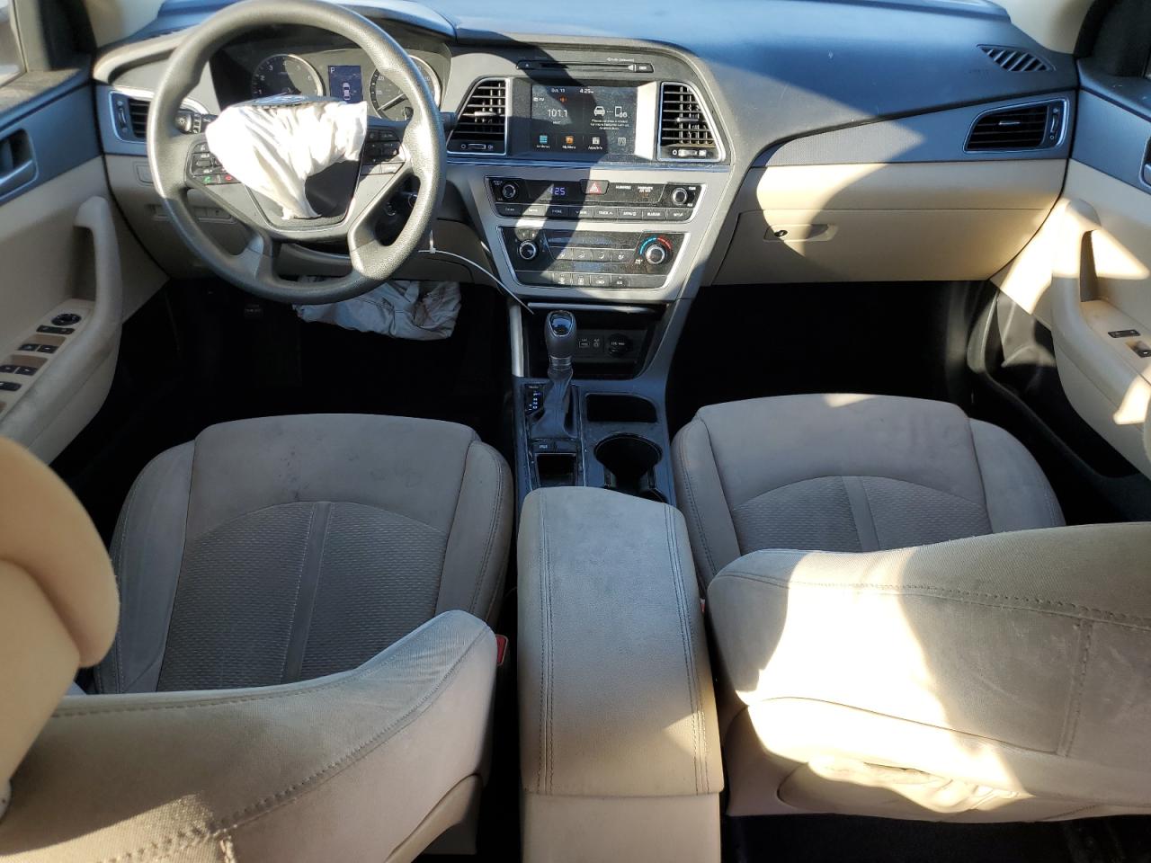 2016 Hyundai Sonata Se VIN: 5NPE24AFXGH317663 Lot: 86340595