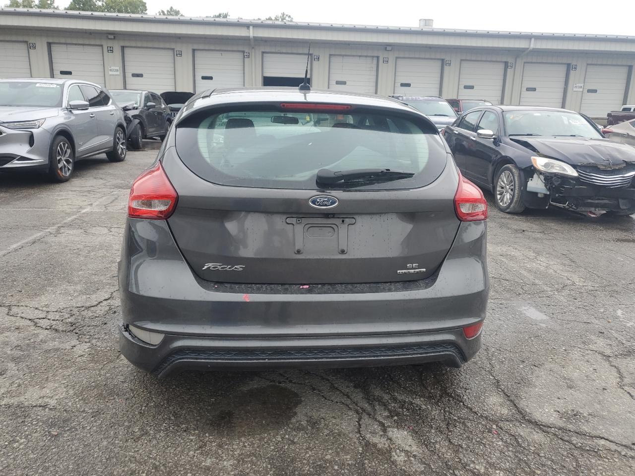 2015 Ford Focus Se VIN: 1FADP3K29FL386783 Lot: 81897295