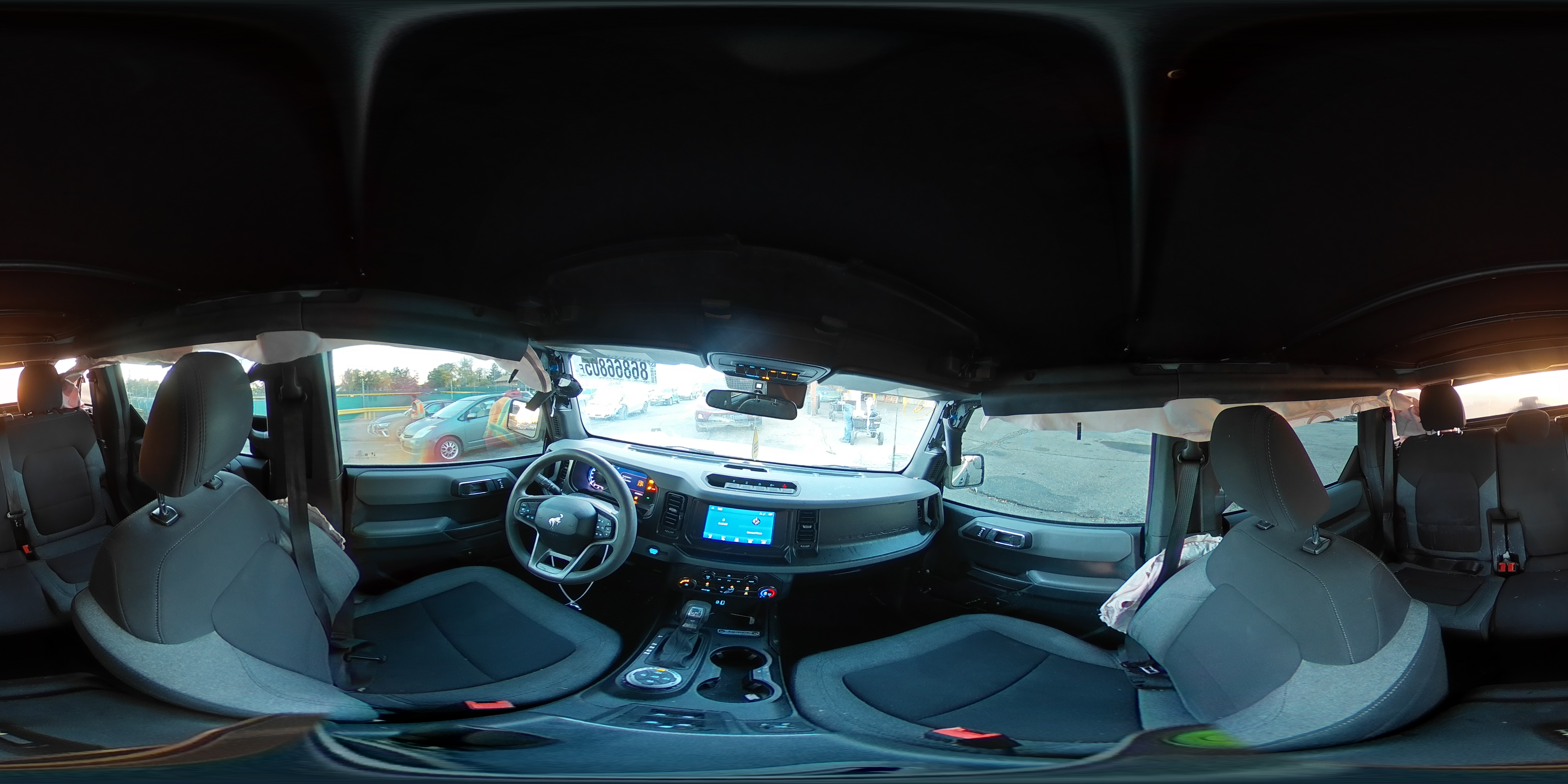 2022 Ford Bronco Base VIN: 1FMEE5DPXNLA81604 Lot: 86866805