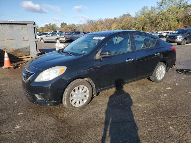 2012 Nissan Versa S