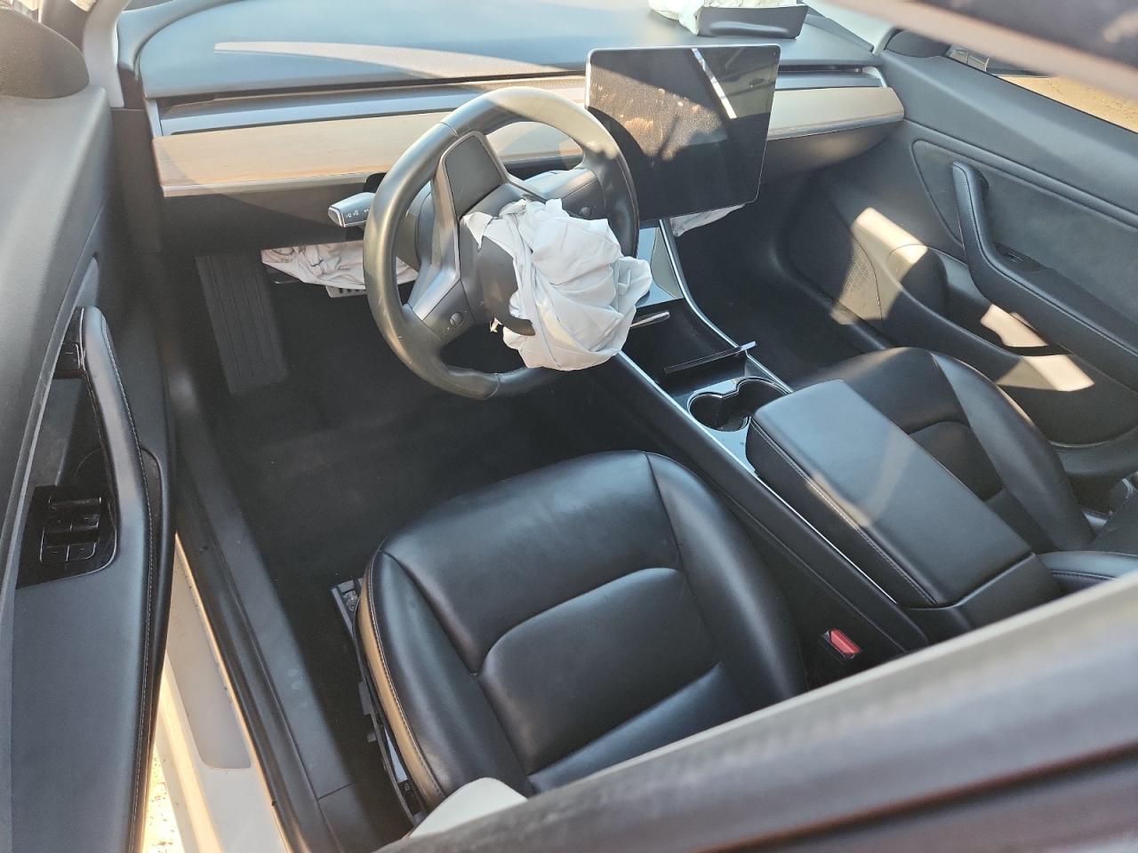 2018 Tesla Model 3 VIN: 5YJ3E1EB2JF092214 Lot: 86547015