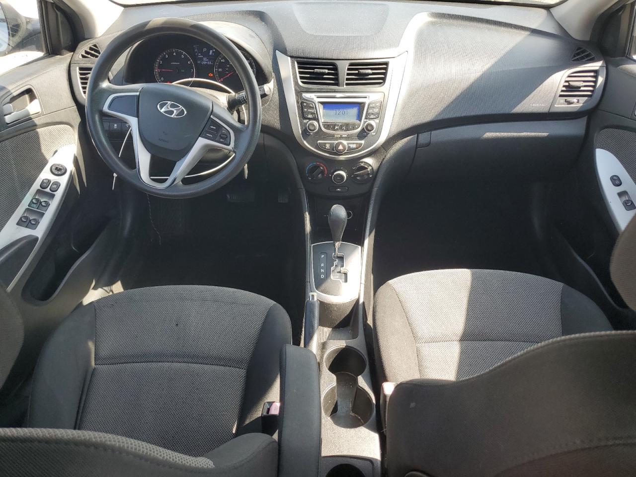 2013 Hyundai Accent Gls VIN: KMHCT5AE9DU078945 Lot: 82217515