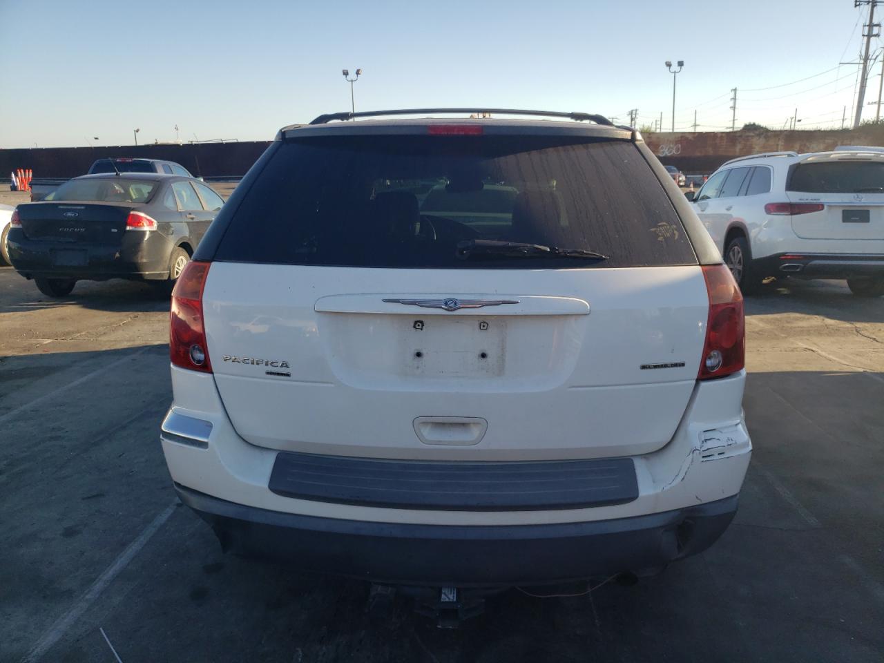 2005 Chrysler Pacifica Touring VIN: 2C4GF68425R584258 Lot: 87247545