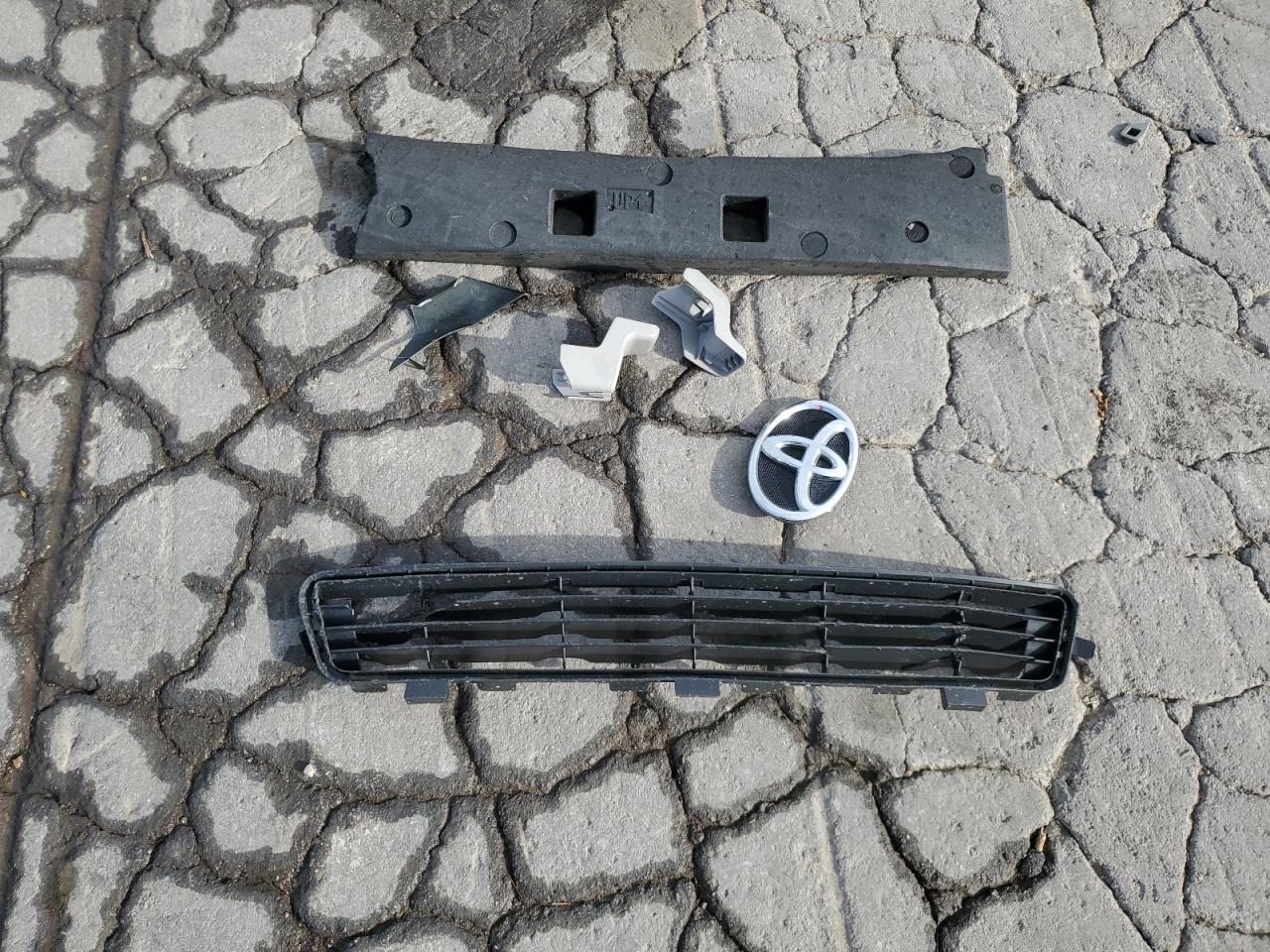 2010 Toyota Camry Base VIN: 4T1BF3EK0AU564689 Lot: 87446665