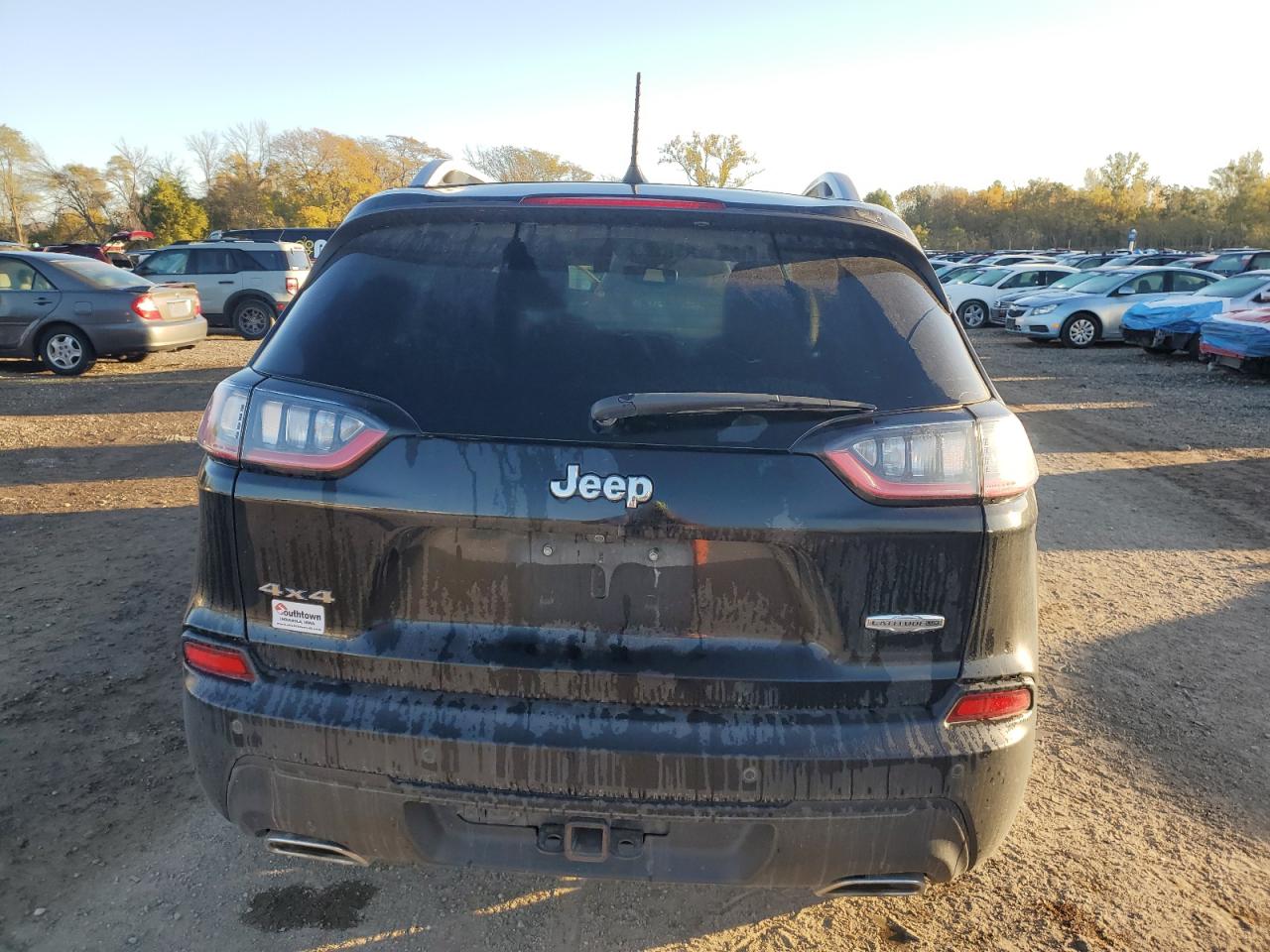 2021 Jeep Cherokee Latitude Lux VIN: 1C4PJMMX2MD209149 Lot: 90842425