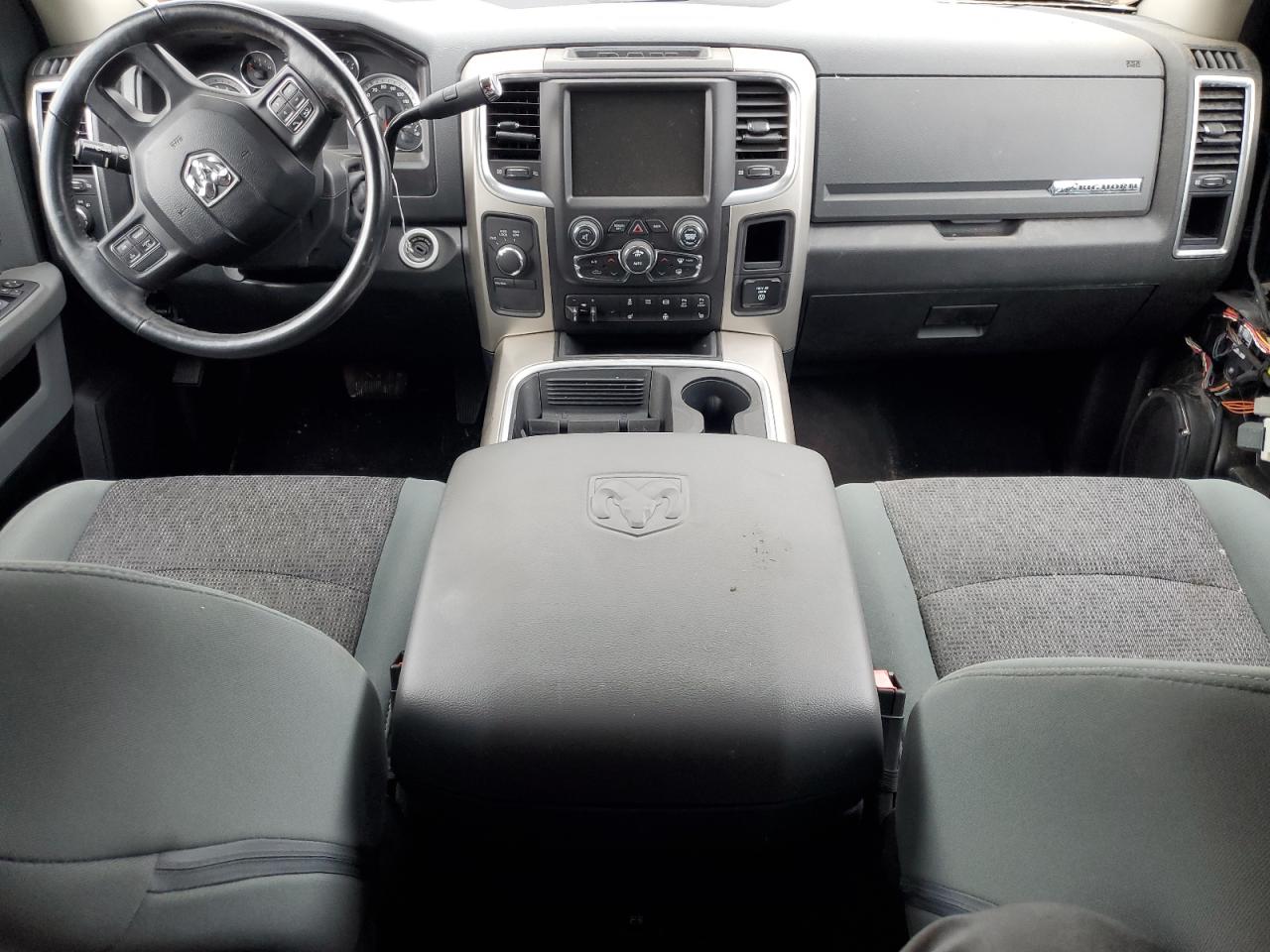 2017 Ram 2500 Slt VIN: 3C6UR5DL9HG555181 Lot: 86254785