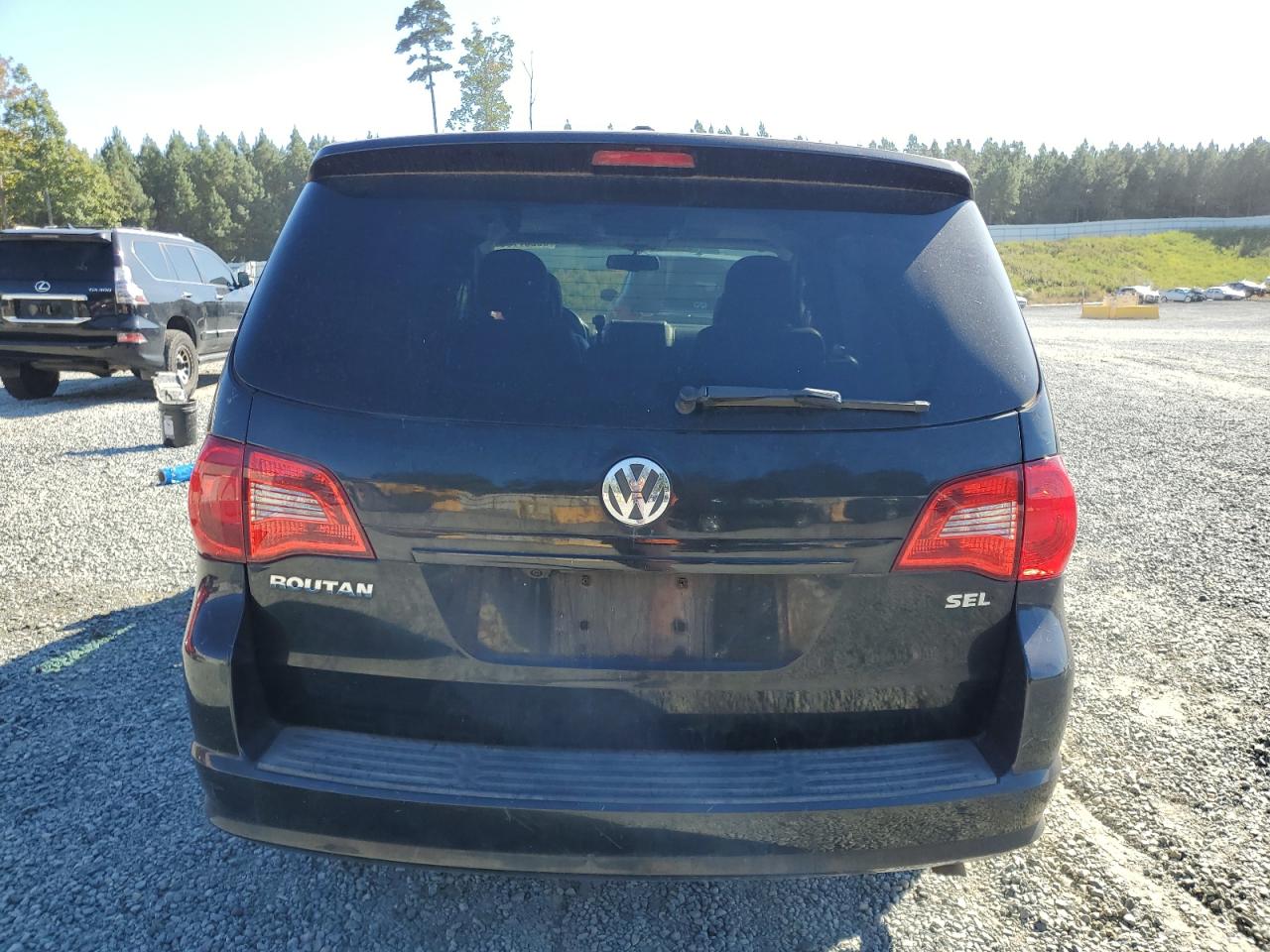 2011 Volkswagen Routan Sel VIN: 2V4RW5DG1BR740715 Lot: 86257705