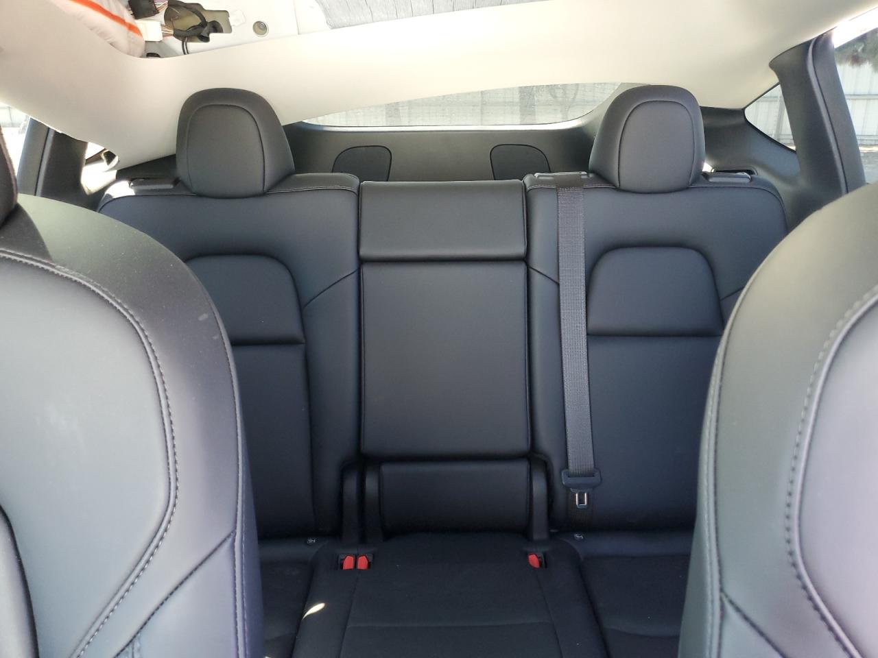 2022 Tesla Model Y VIN: 7SAYGDEE5NF351640 Lot: 87312145