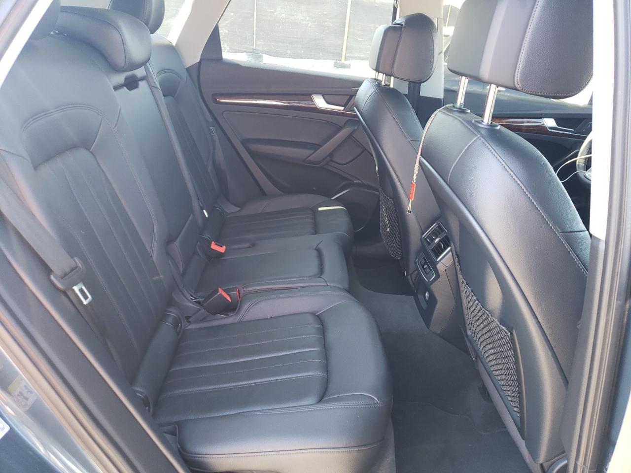 2018 Audi Q5 Premium VIN: WA1ANAFY6J2010573 Lot: 86600655