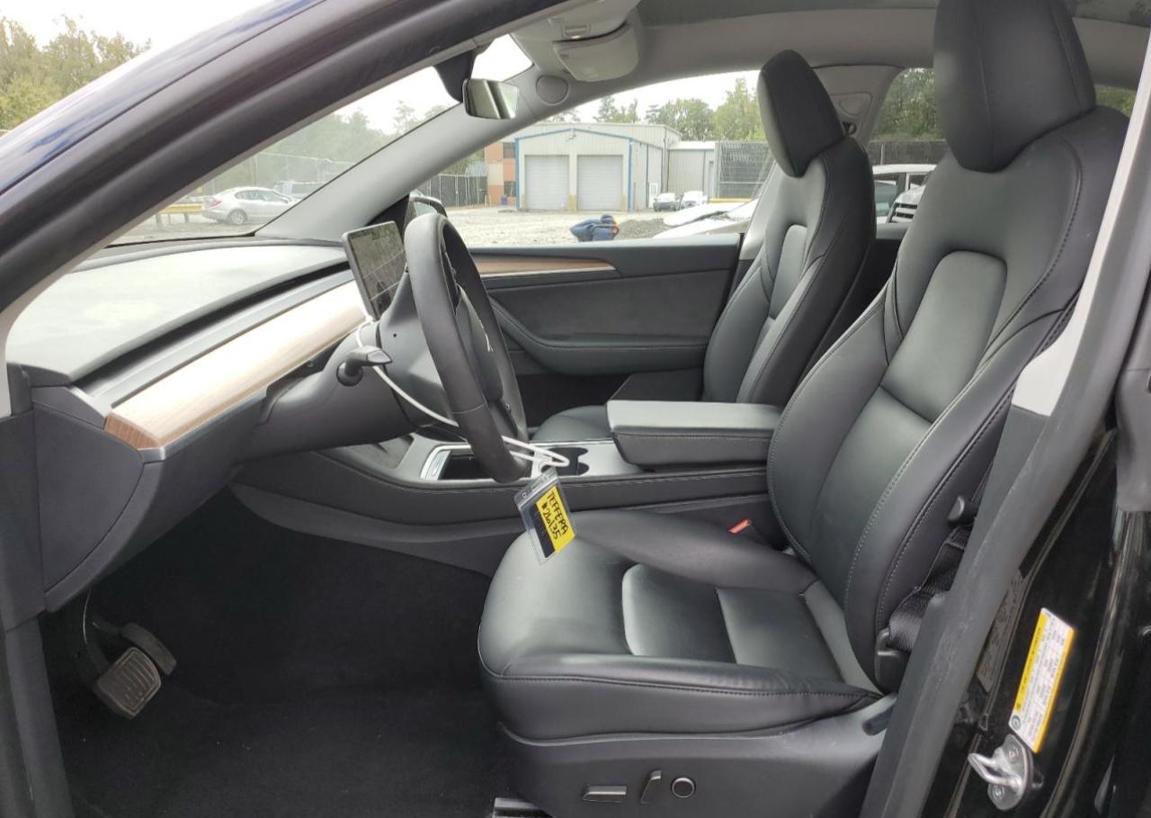 2025 Tesla Model Y VIN: 7SAYGAEE7SF253946 Lot: 86114305