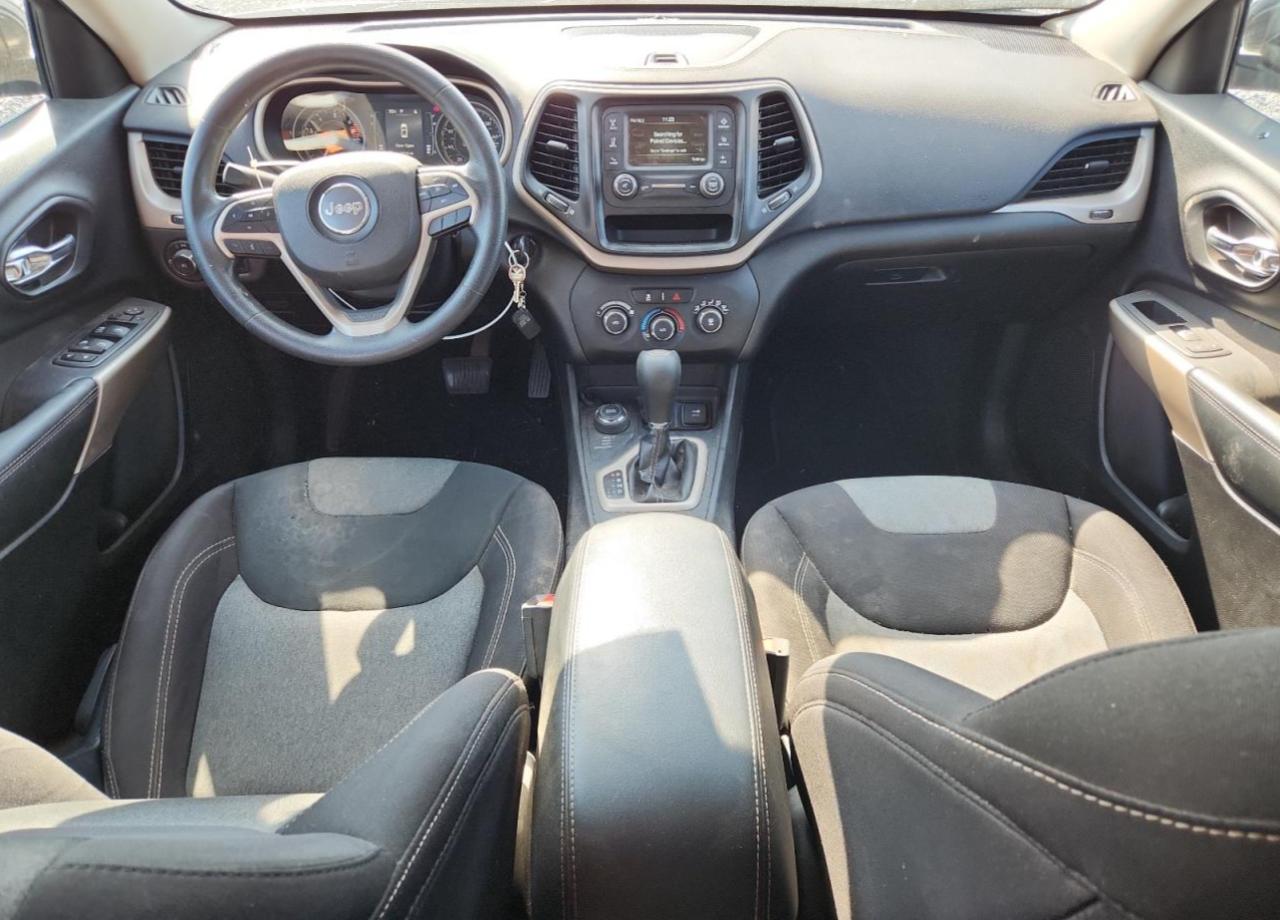 2018 Jeep Cherokee Latitude VIN: 1C4PJMCB2JD564324 Lot: 84586815