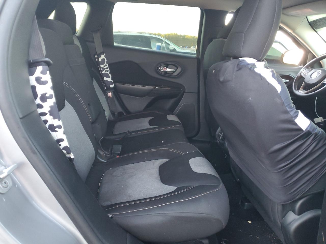 2014 Jeep Cherokee Latitude VIN: 1C4PJMCB2EW107006 Lot: 89654155