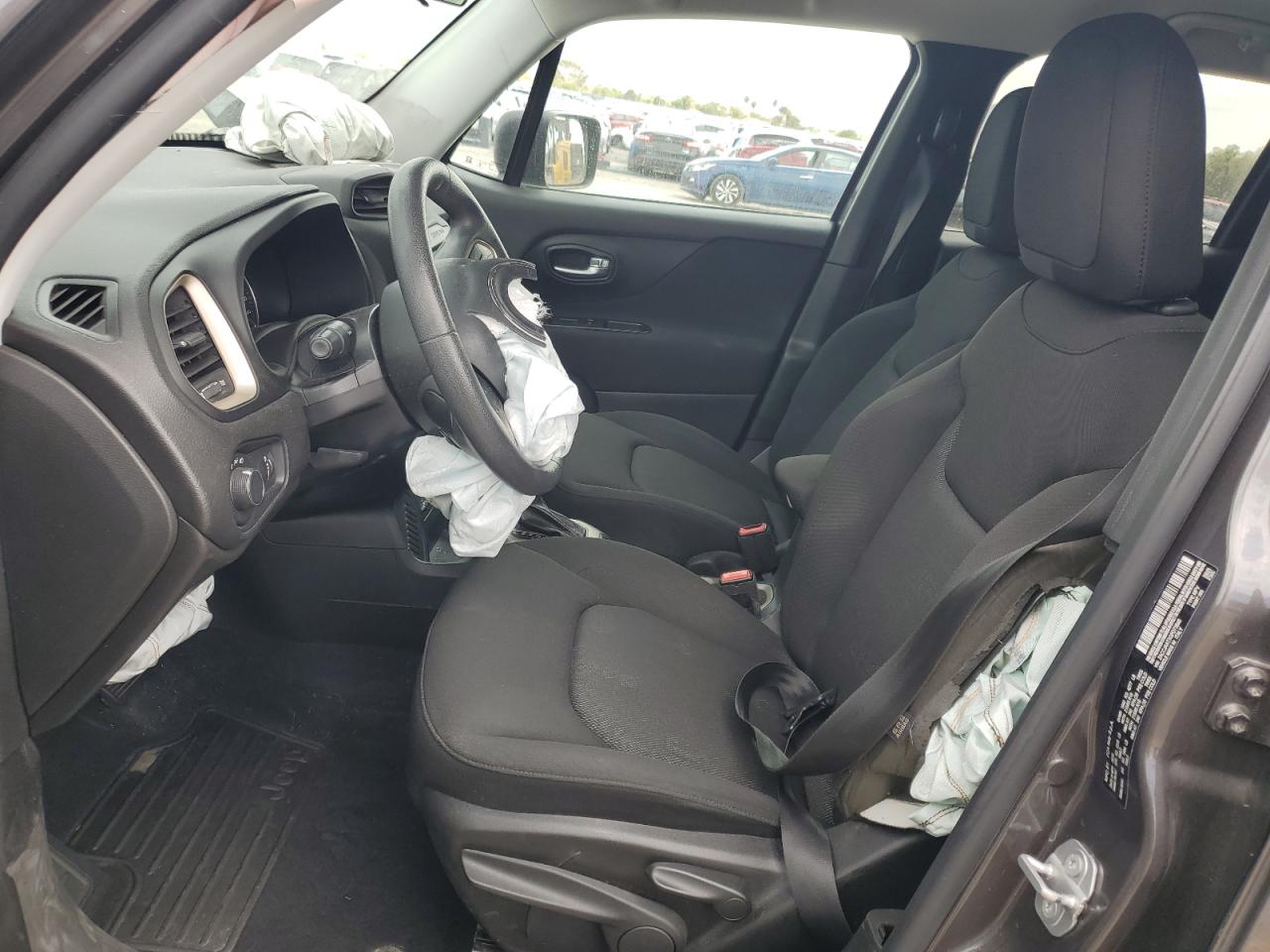 2016 Jeep Renegade Sport VIN: ZACCJAAT3GPD73840 Lot: 82431555