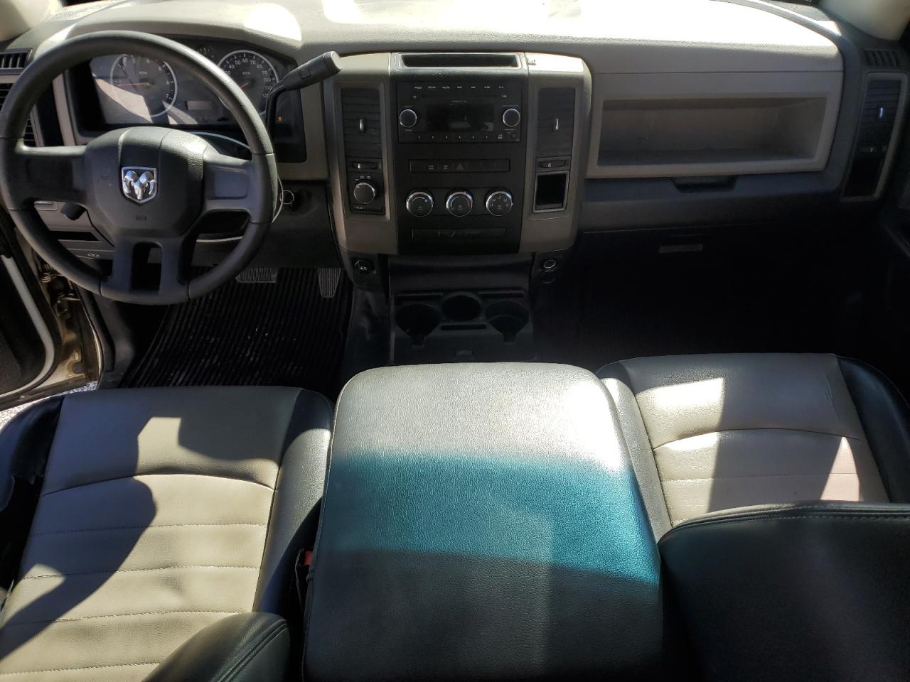 2009 Dodge Ram 1500 VIN: 1D3HV18P69S728698 Lot: 82283845