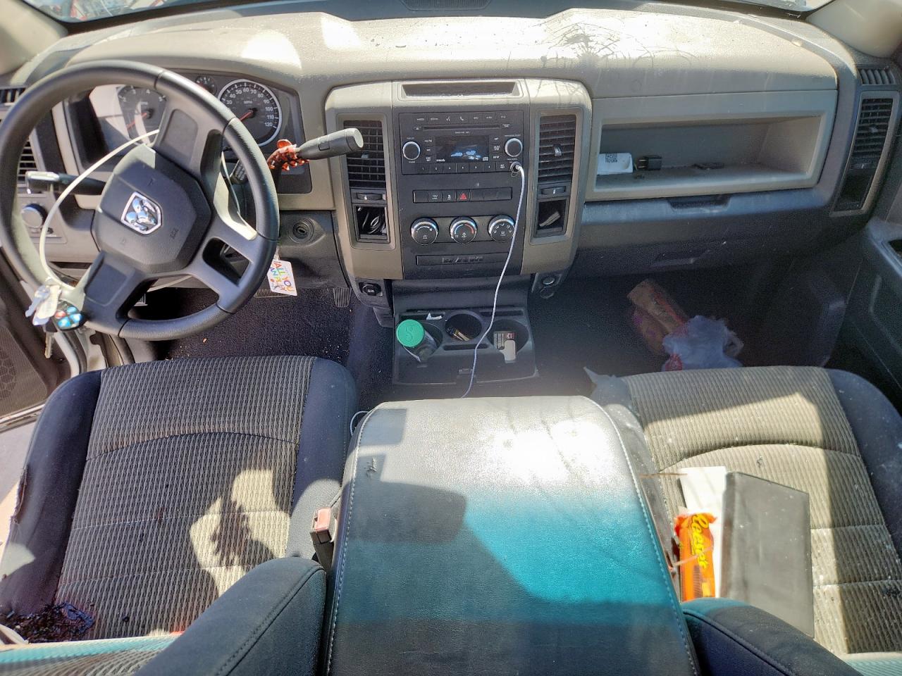 2011 Dodge Ram 1500 VIN: 1D7RB1GP1BS670910 Lot: 89863705