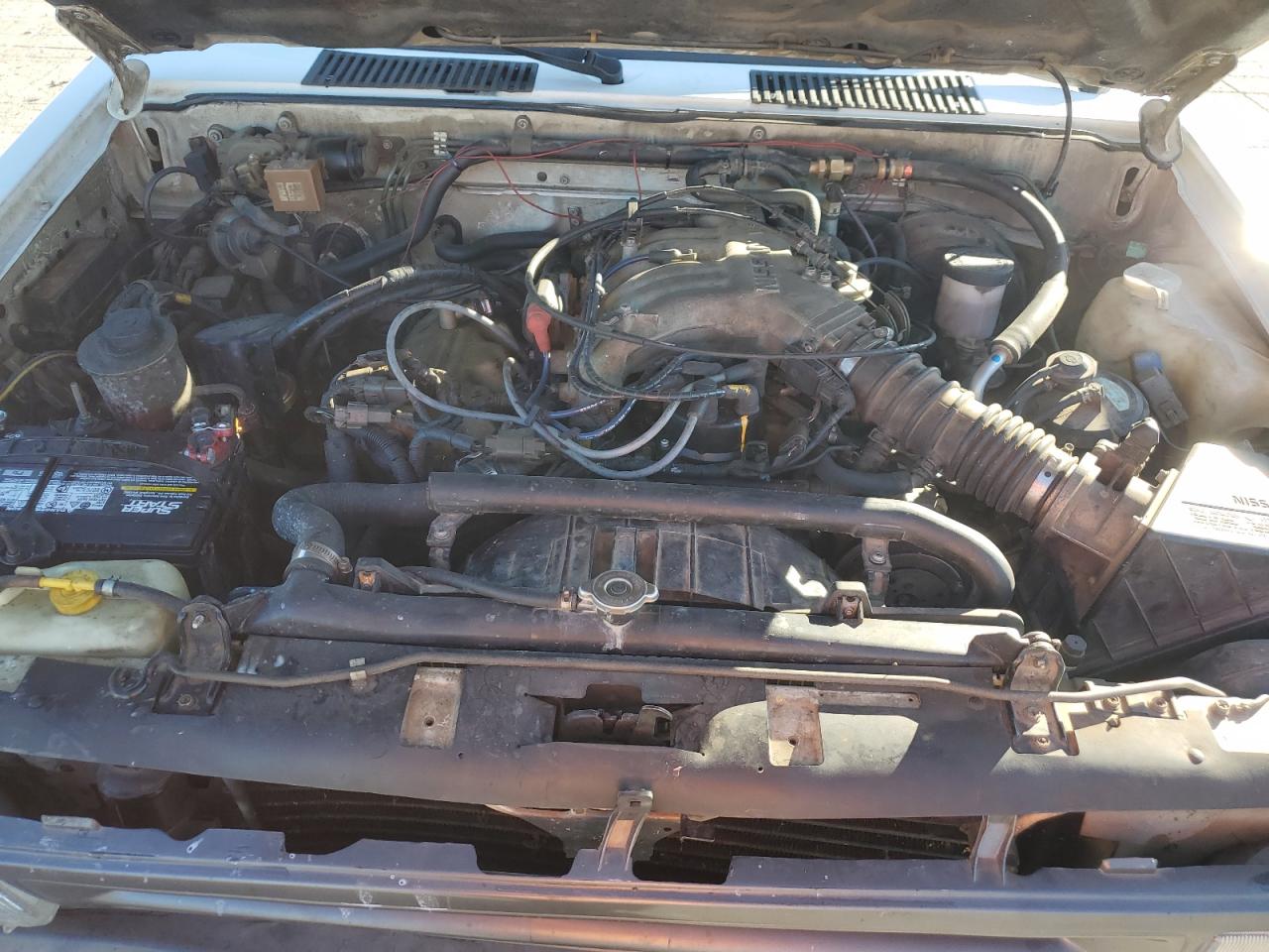 1992 Nissan Pathfinder Xe VIN: JN8HD17Y9NW036349 Lot: 86654125