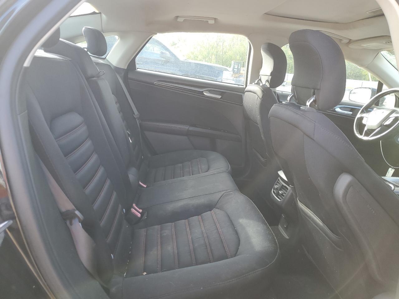 2015 Ford Fusion Se VIN: 1FA6P0HD1F5106973 Lot: 90263835