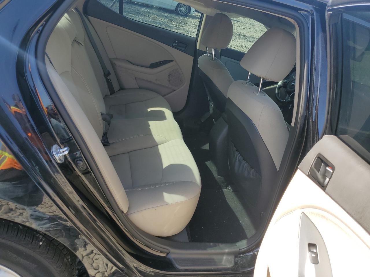 2014 Kia Optima Lx VIN: 5XXGM4A76EG269048 Lot: 84908975