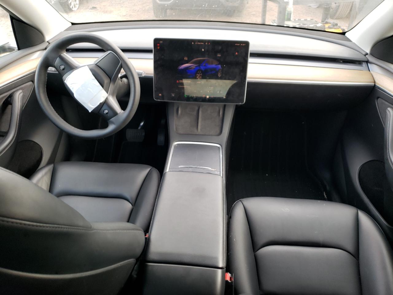 2022 Tesla Model Y VIN: 7SAYGDEE1NA019014 Lot: 84739095